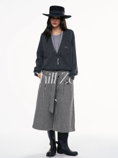 Chill Zoey Striped handwriting captcha pants