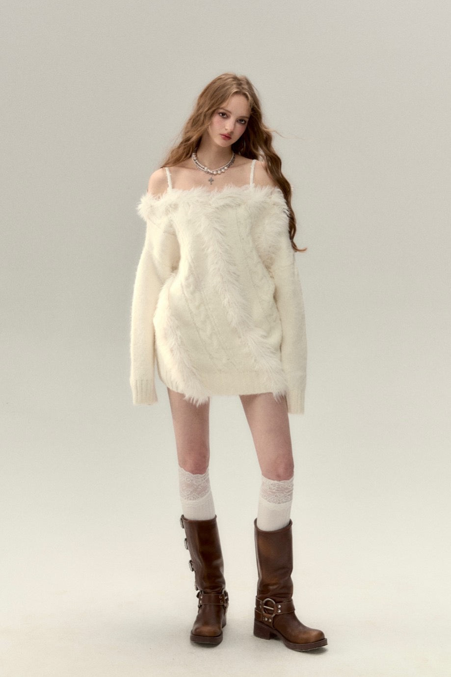 VIA PITTI in stock Sale [Best Seller] Fur Collar Sweater
