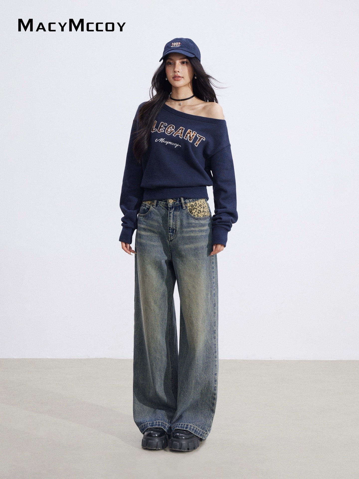 MacyMccoy MMC2026012 Off shoulder letter hoodie