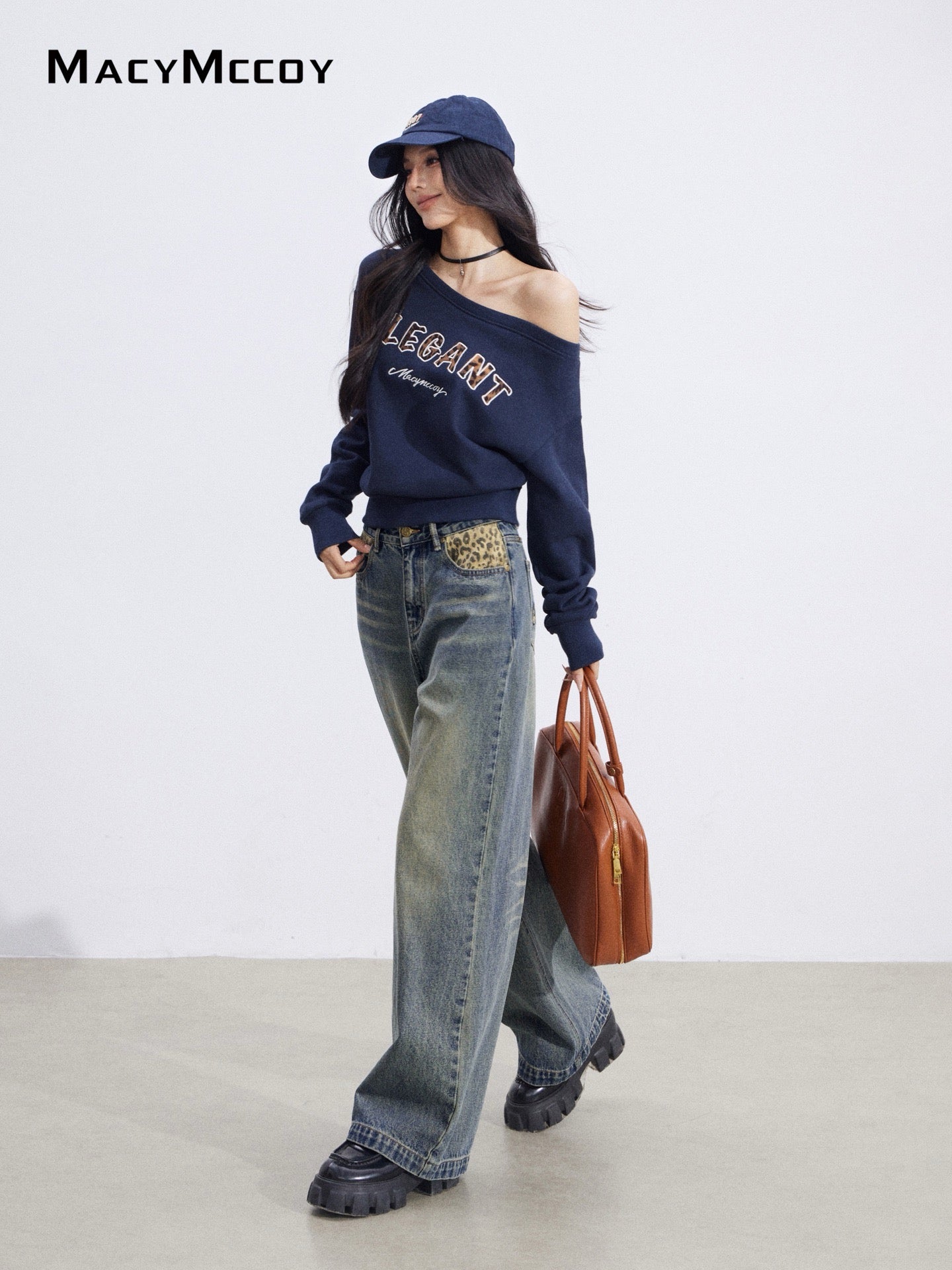 MacyMccoy MMC2026012 Off shoulder letter hoodie