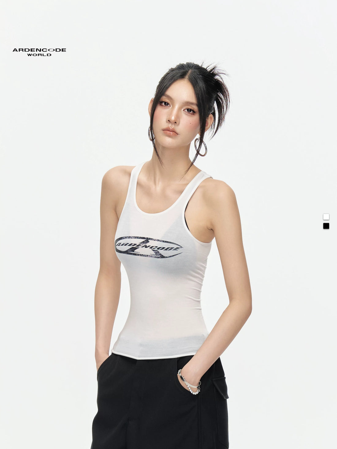 Arden Code Lightweight slim fitting vest