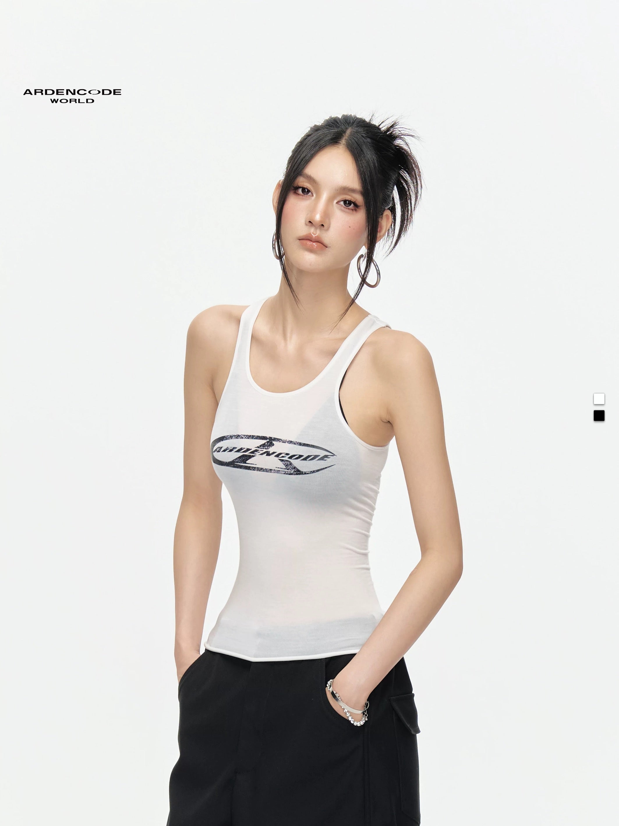 Arden Code Lightweight slim fitting vest