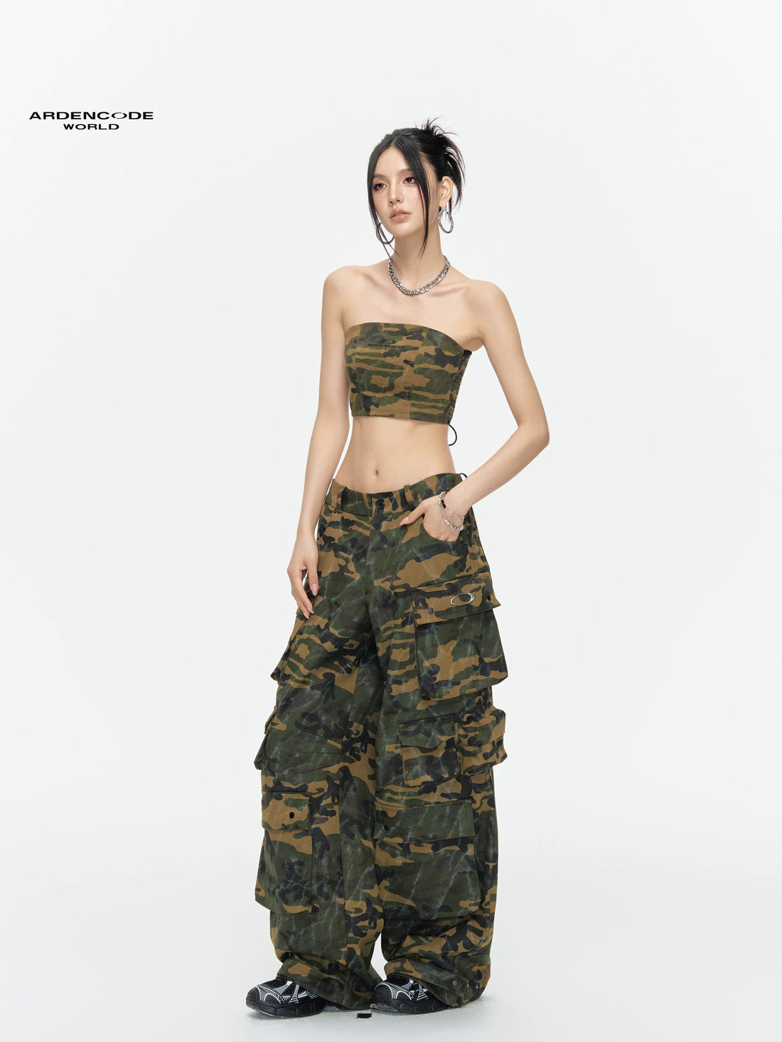 Arden Code Camouflage embroidery strap sleeveless vest