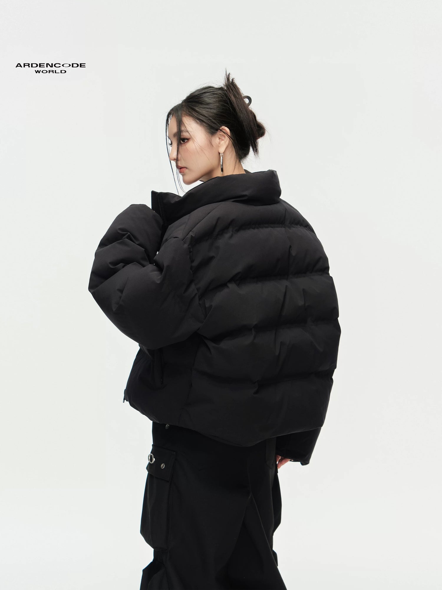 Arden Code Short down jacket