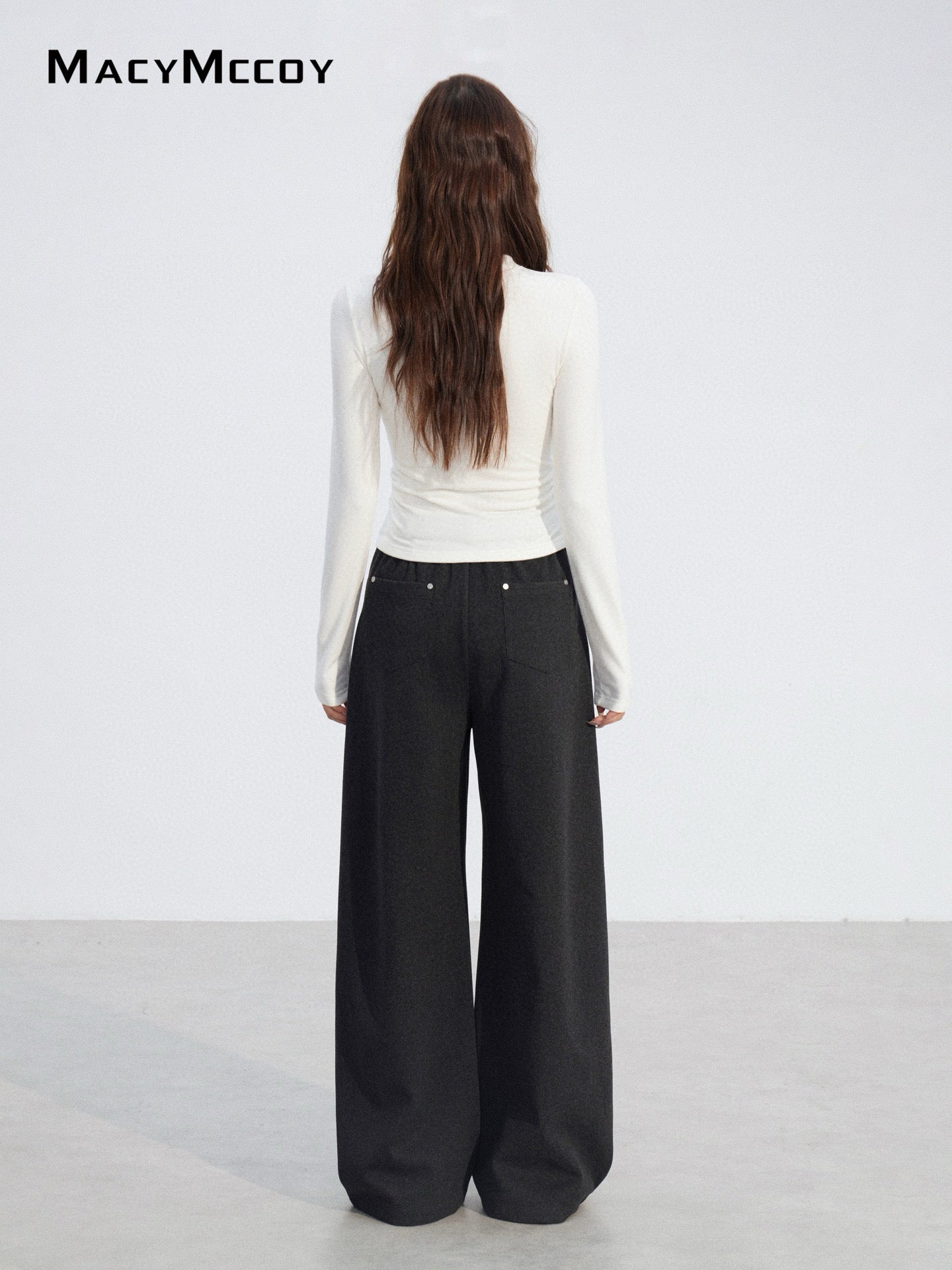 MacyMccoy MMC2025202 Diamond round neck brushed base shirt