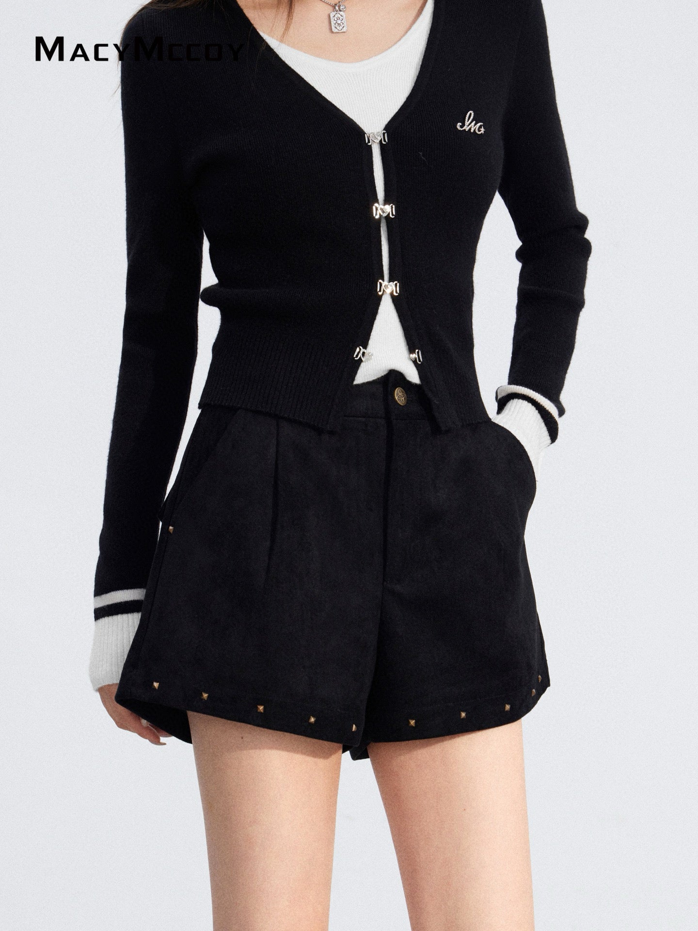 MacyMccoy MMC2025217 Riveted leather velvet shorts