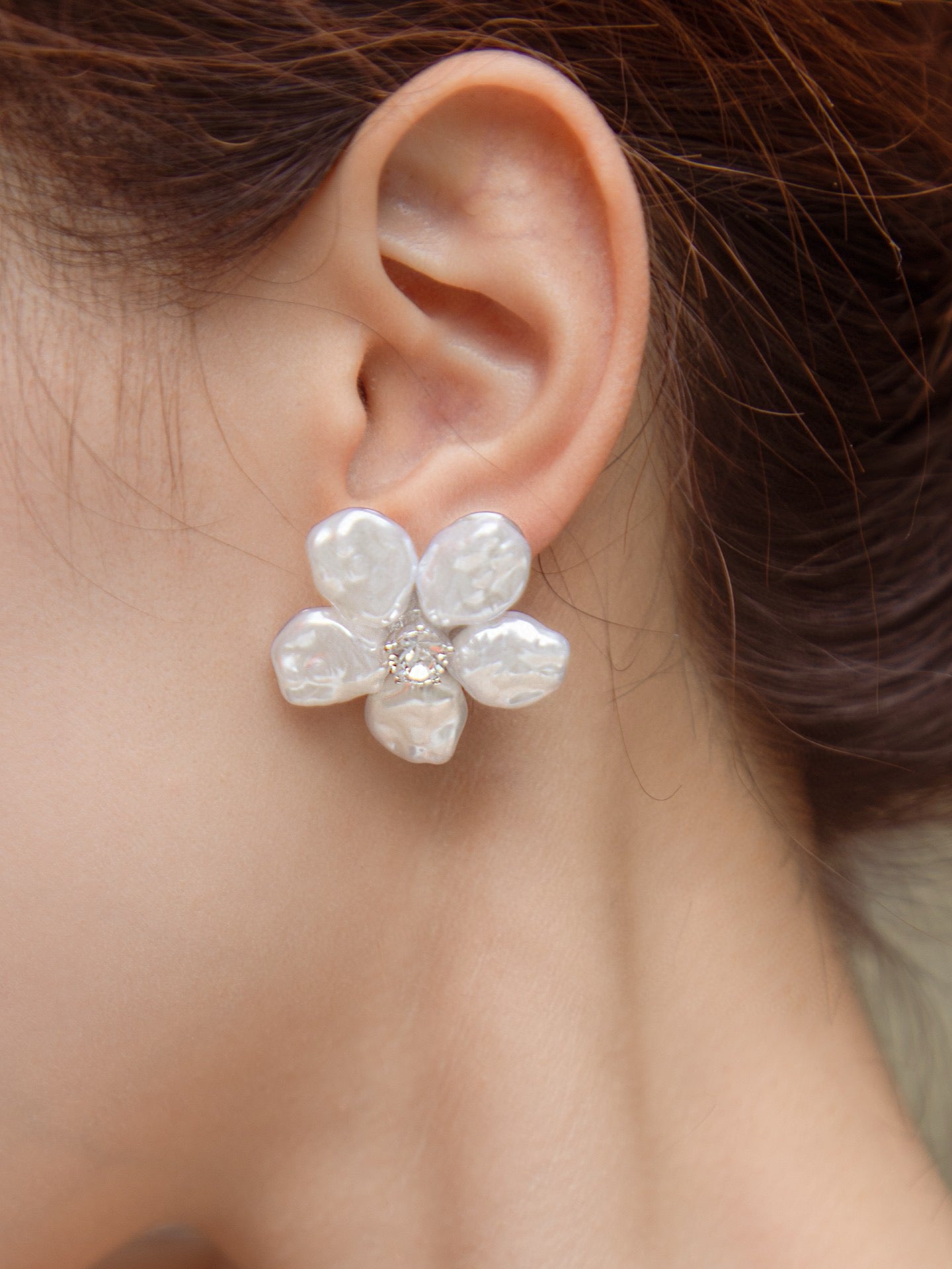 ABYB CHARMING Rosette Earrings