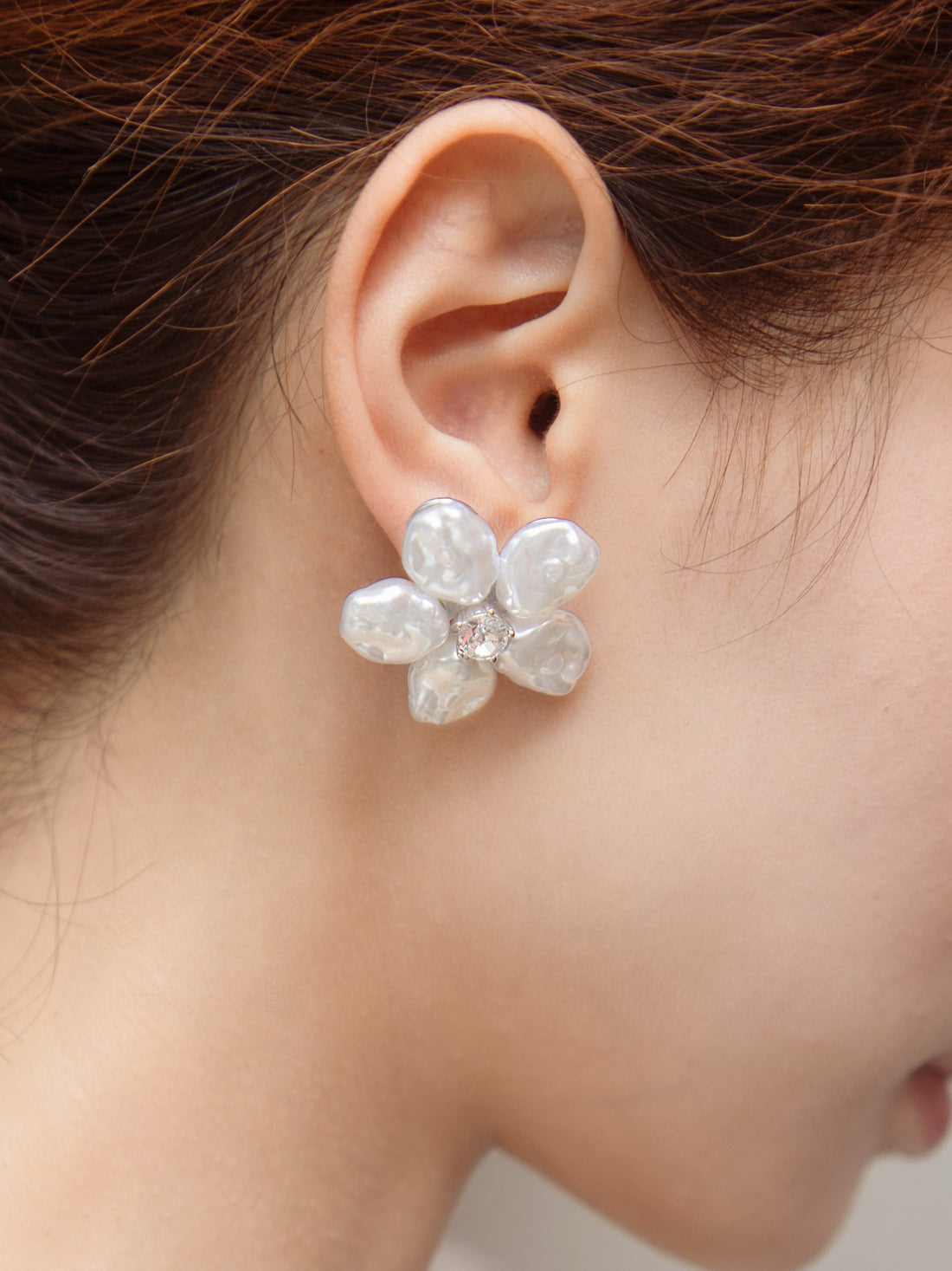 ABYB CHARMING Rosette Earrings