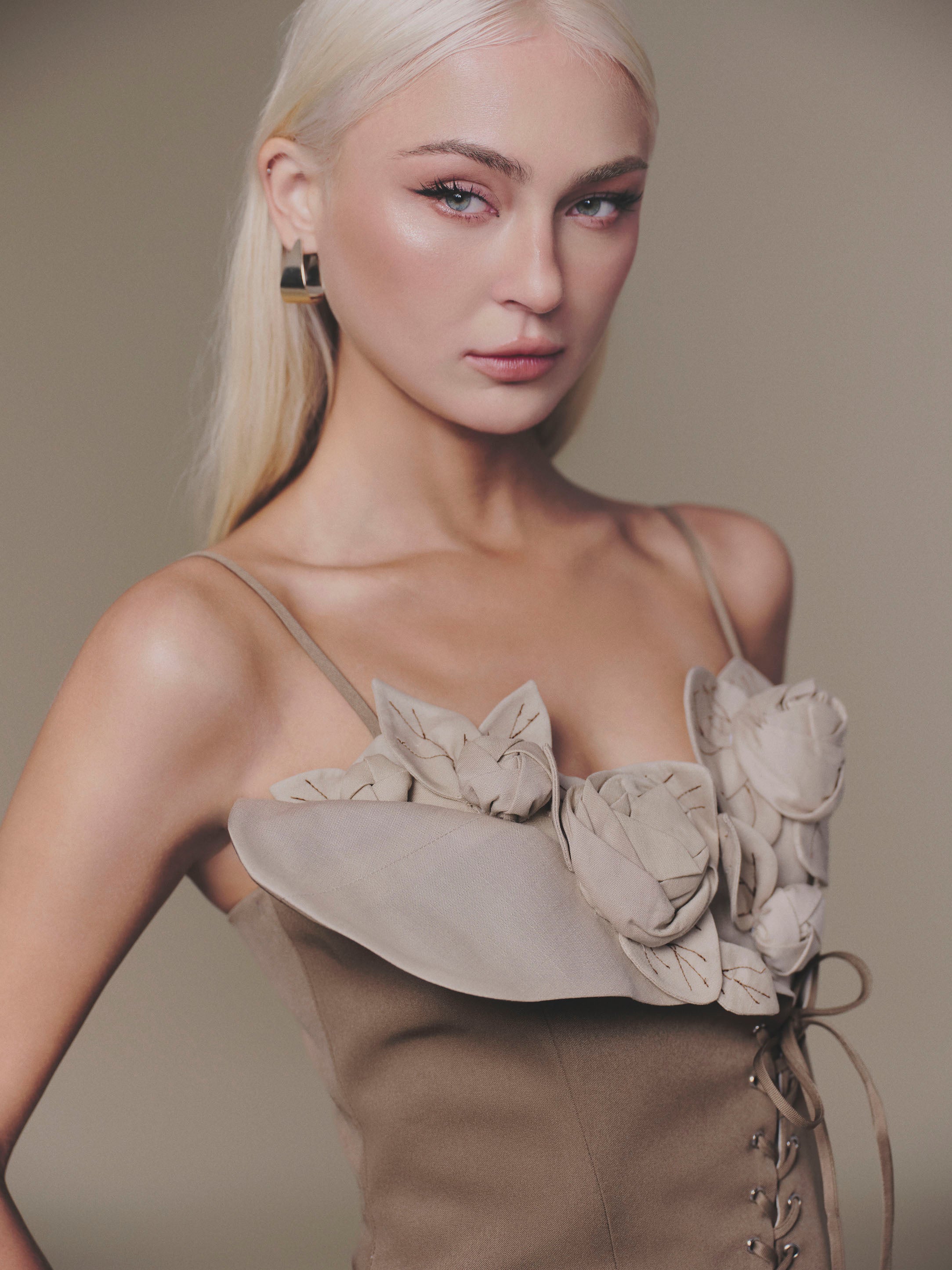 KEIRA TONG Petal Bustier Top &amp; Baggy Pant