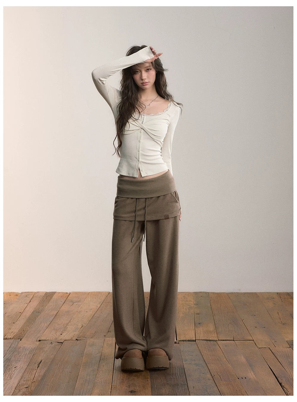 VIA PITTI V24DP594 Splicing hemline sweatpants
