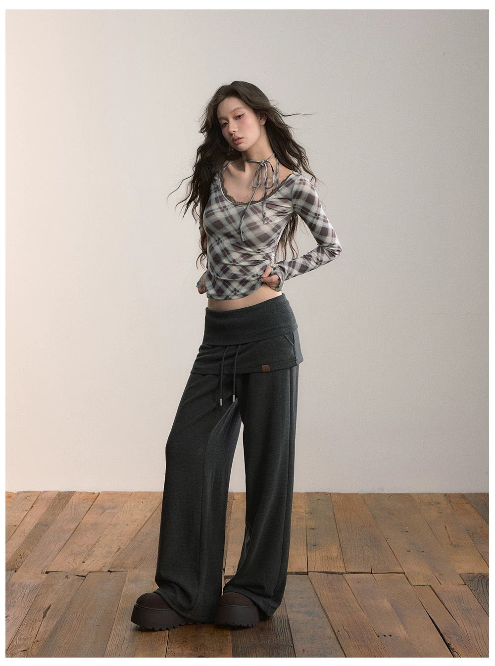 VIA PITTI V24DP594 Splicing hemline sweatpants