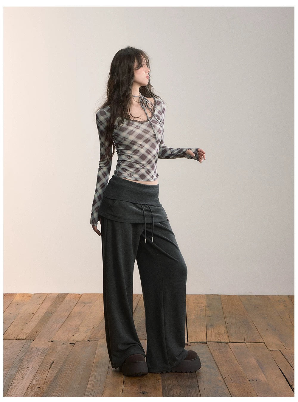 VIA PITTI V24DP594 Splicing hemline sweatpants