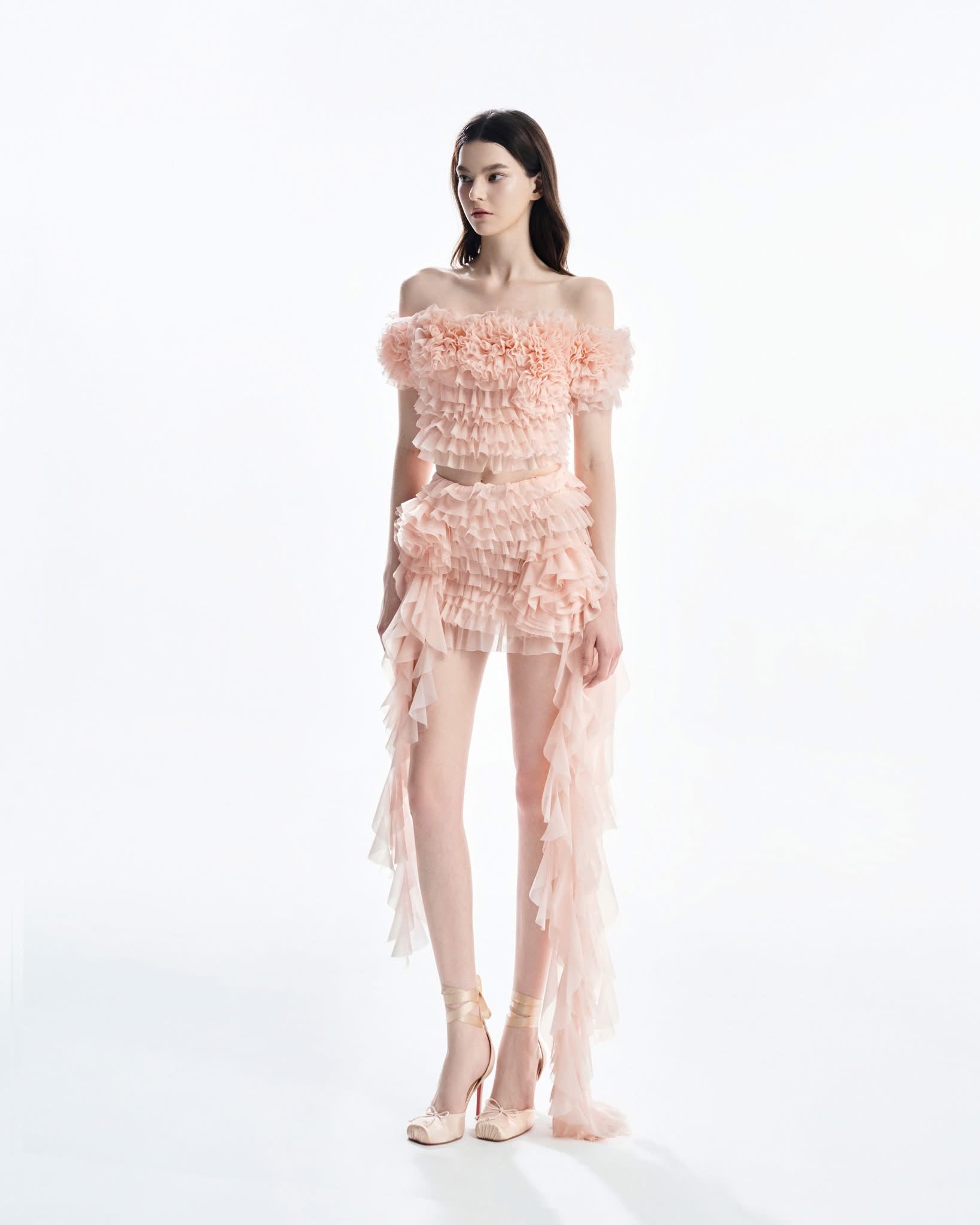 MUST HAVE Off-Shoulder Cropped Top &amp; 3D Floral Ruffles Mini Skirt (2color)
