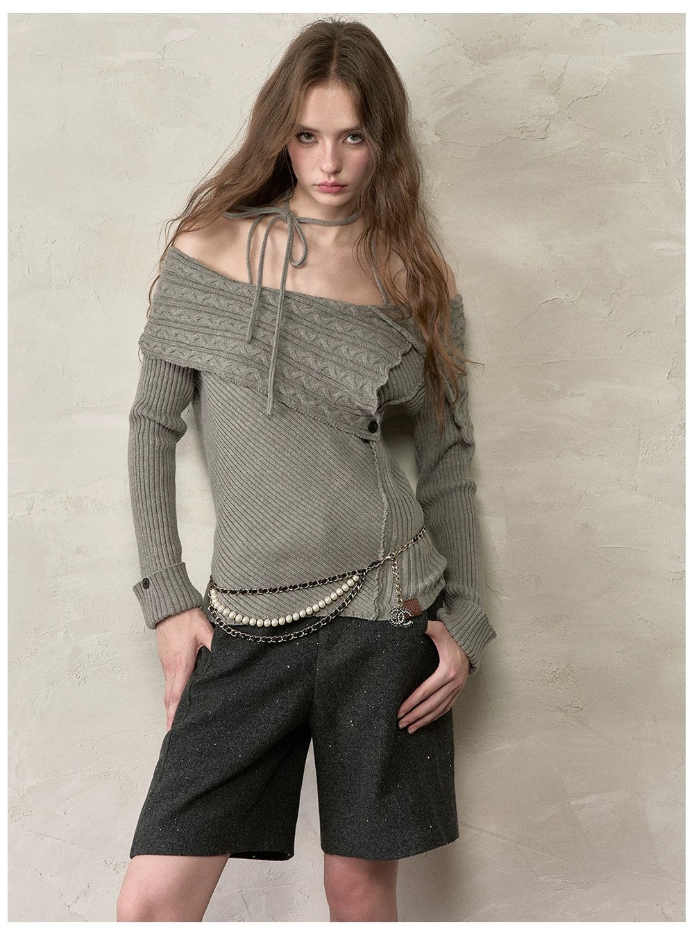 VIA PITTI VIADK574 Shoulder hanging neck tied sweater