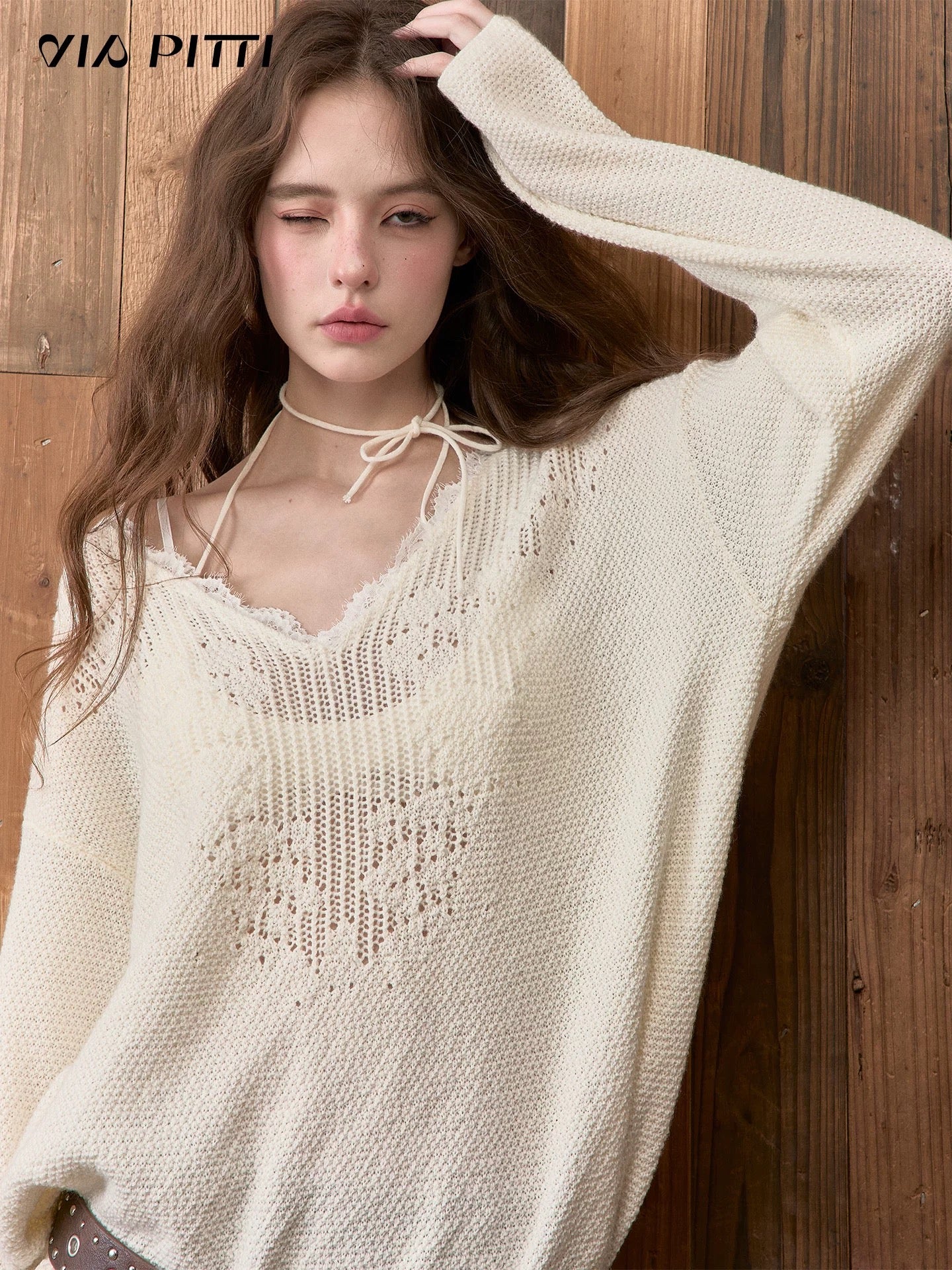 VIA PITTI VIADK565 Lace V-neck knitted shirt