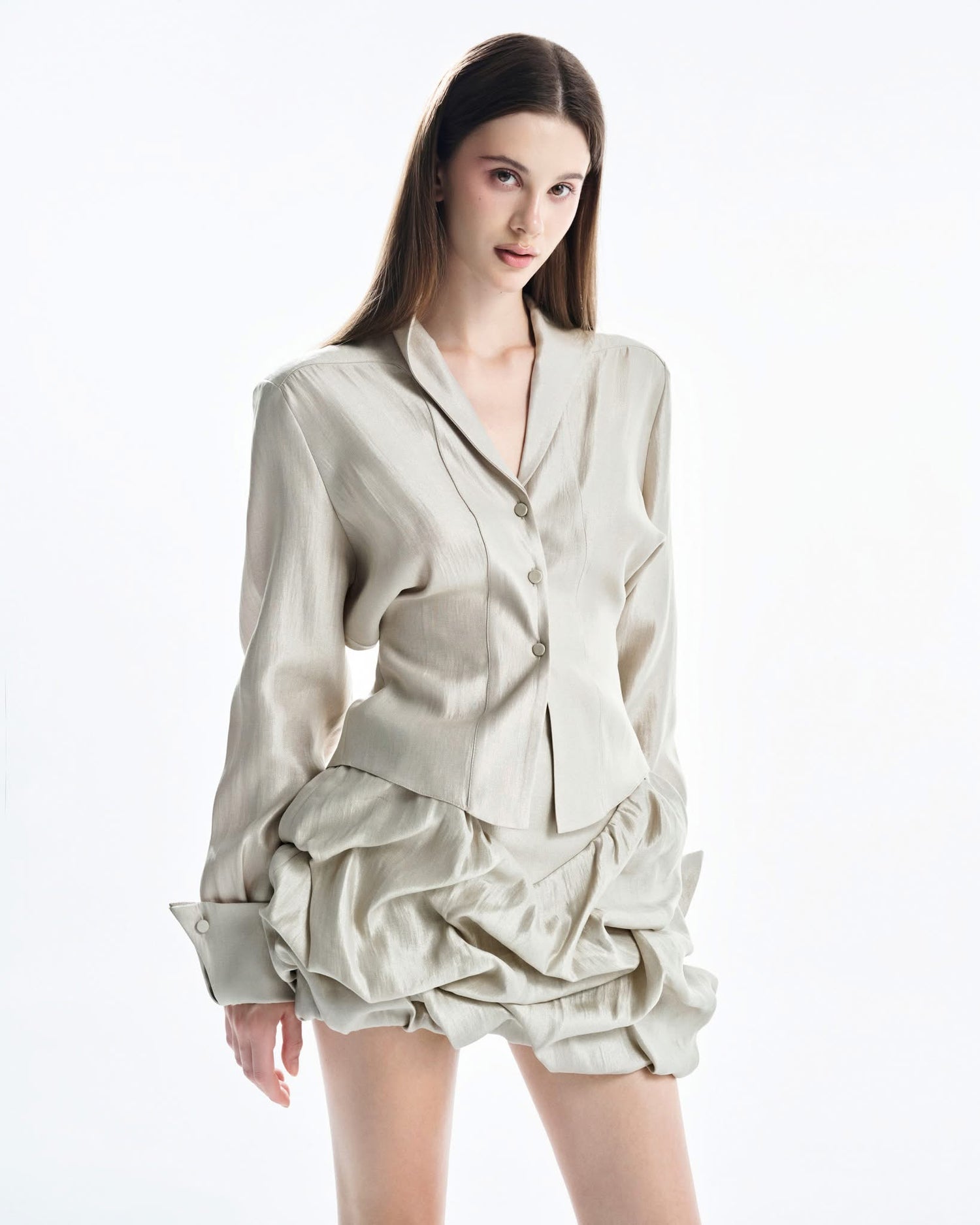MUST HAVE Collar Blouse &amp; 3D Mini-Skirt