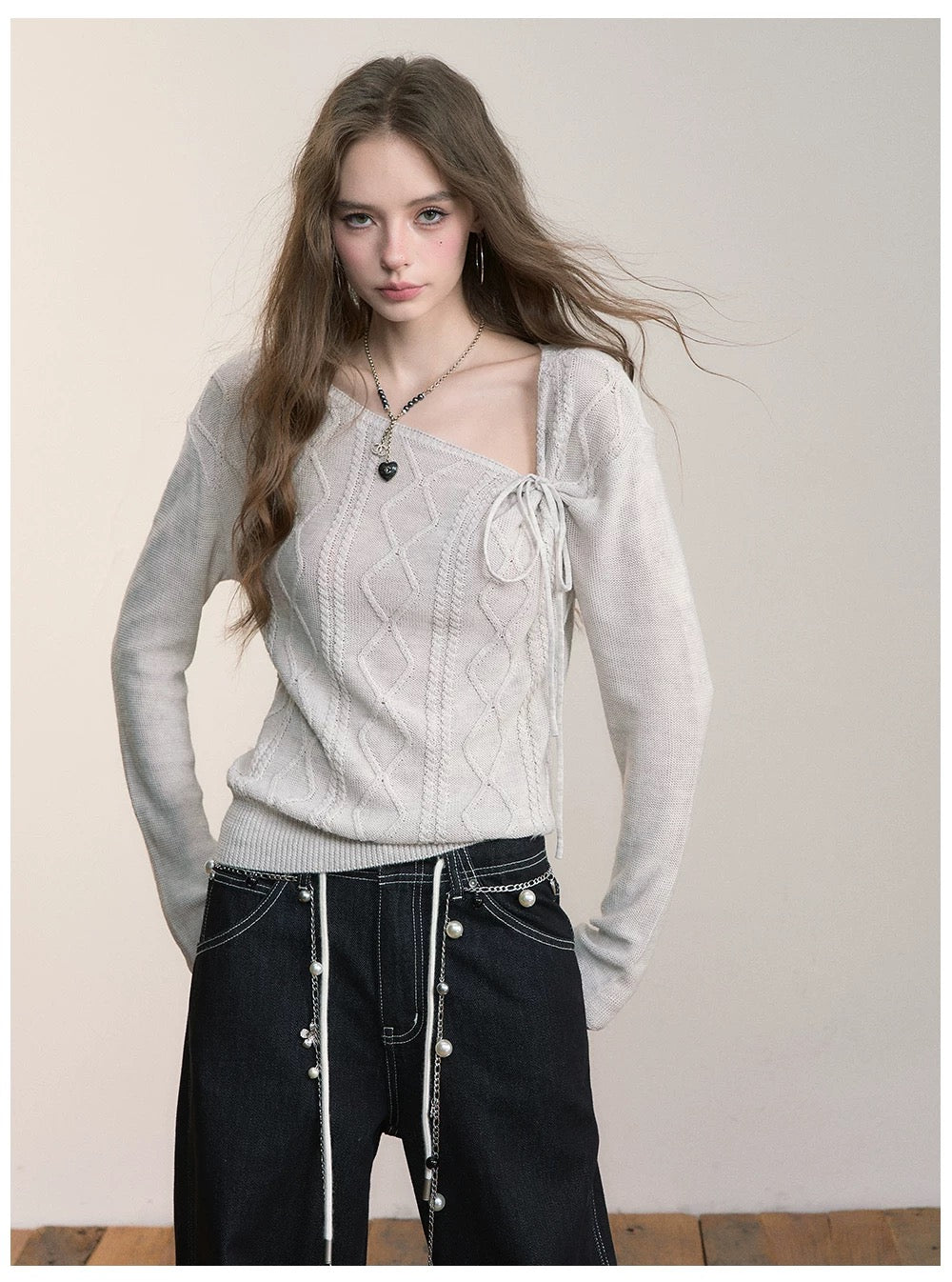 VIA PITTI VIADK566 Lace up long sleeved knitted sweater