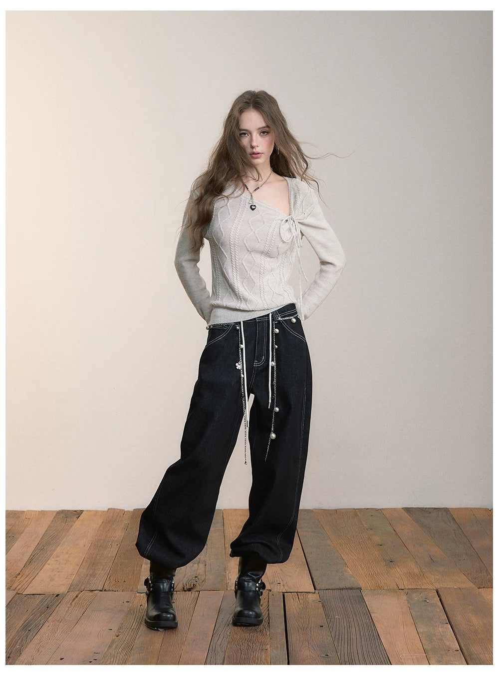 VIA PITTI VIADK566 Lace up long sleeved knitted sweater