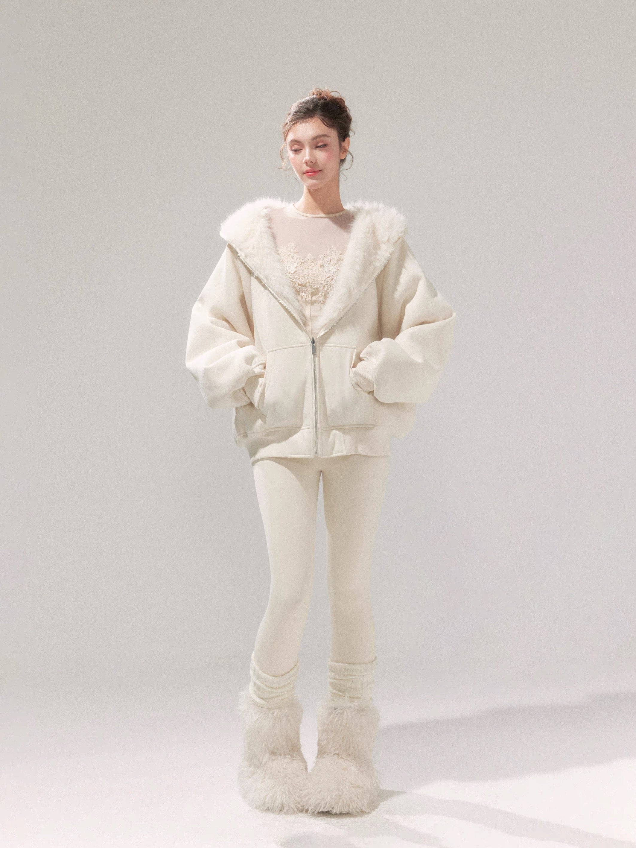 YZZI HE Two-sided hoodie jacket + sweatpants (White)