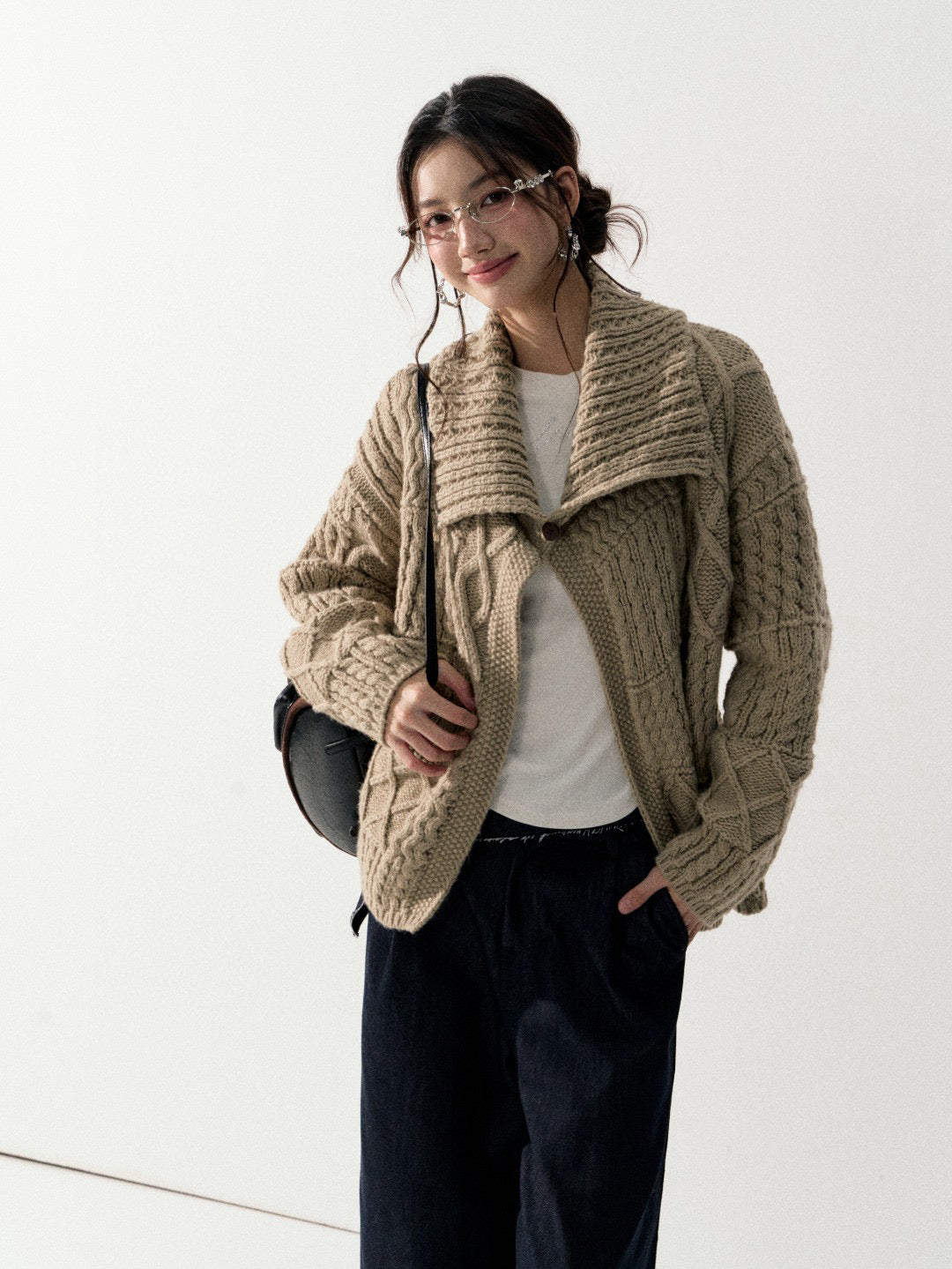 Lafreedom LAF350919 Vintage big lapel sweater cardigan