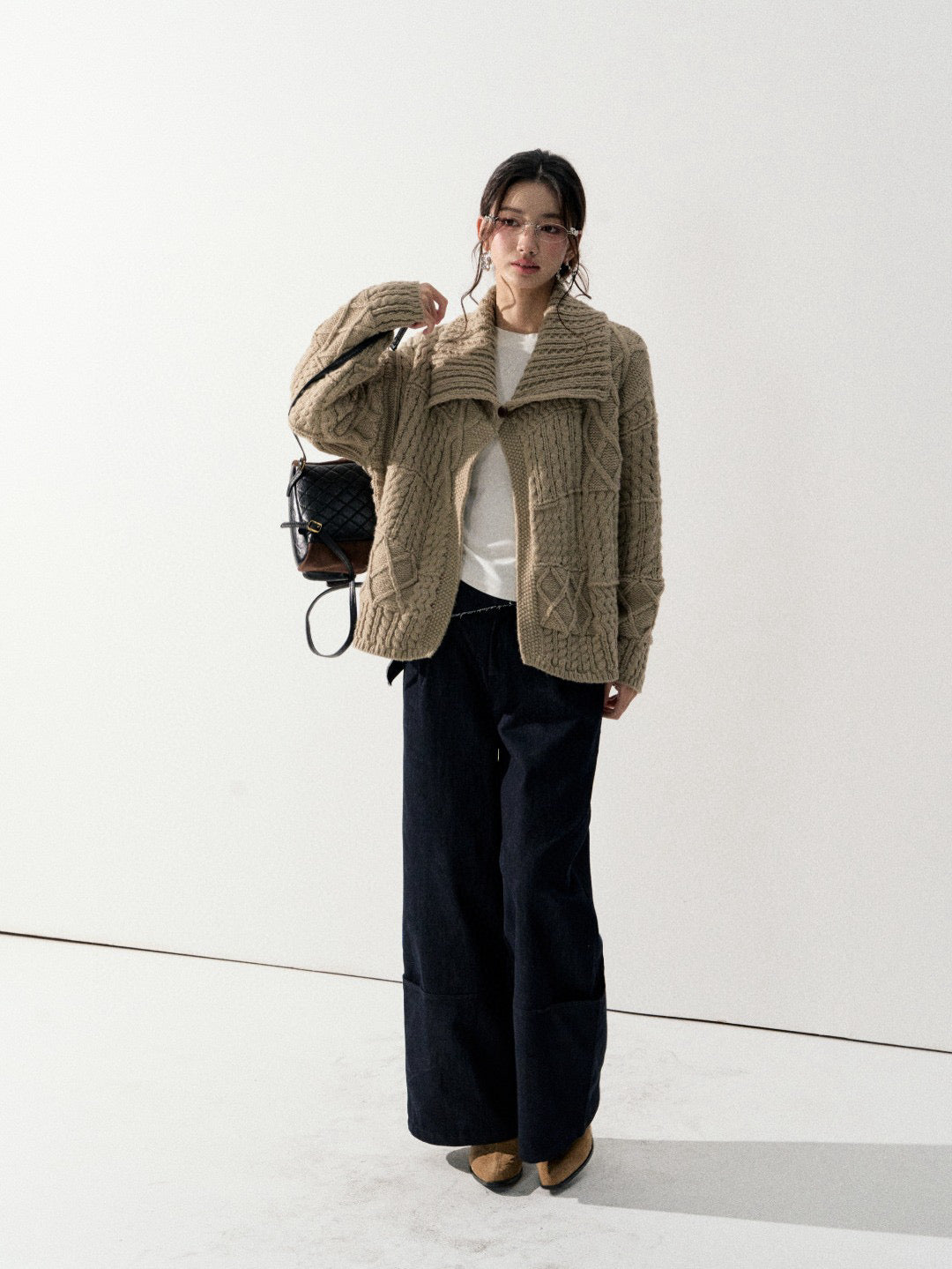 Lafreedom LAF350919 Vintage big lapel sweater cardigan