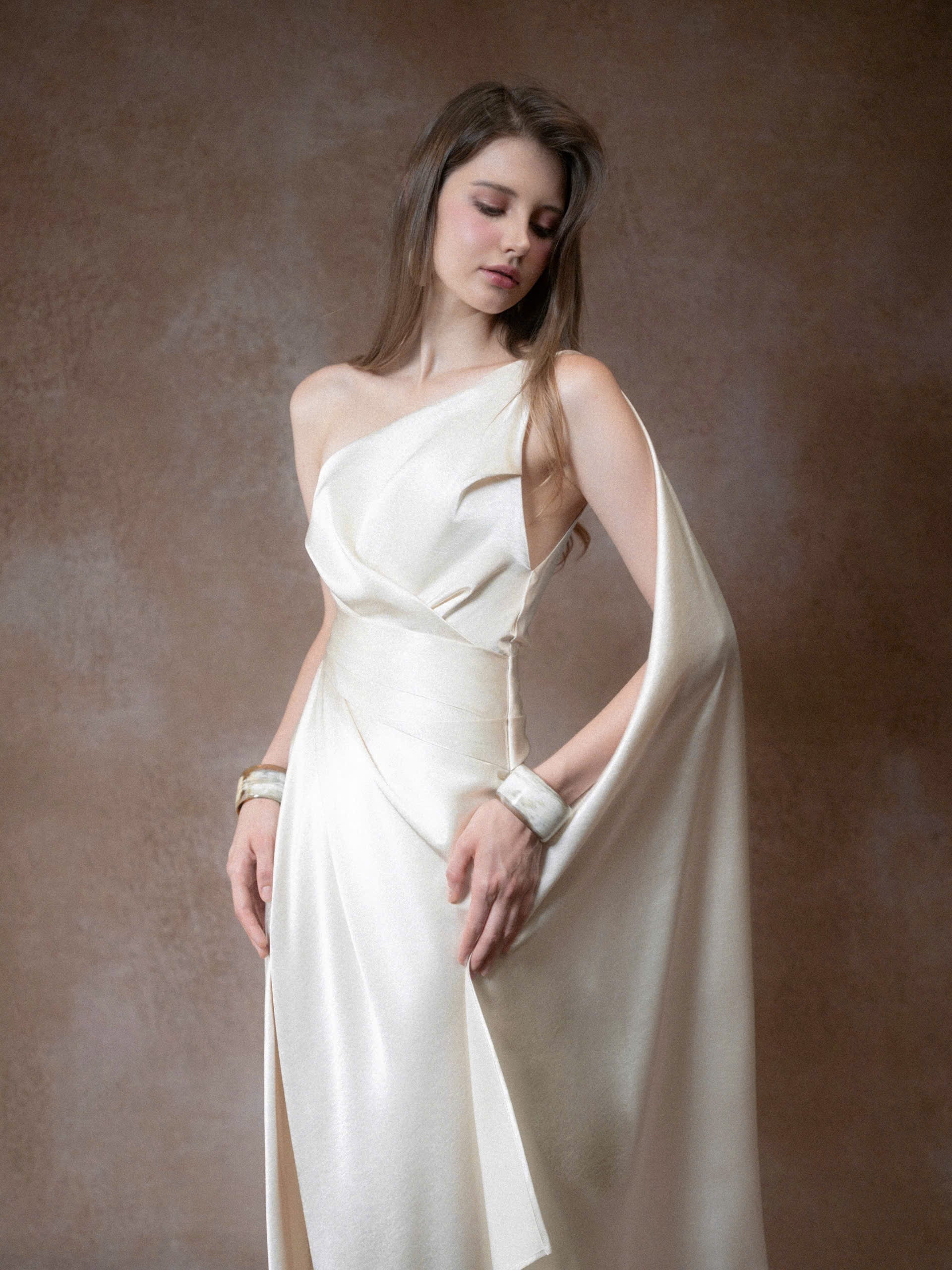 Kisserine AVON DRESS
