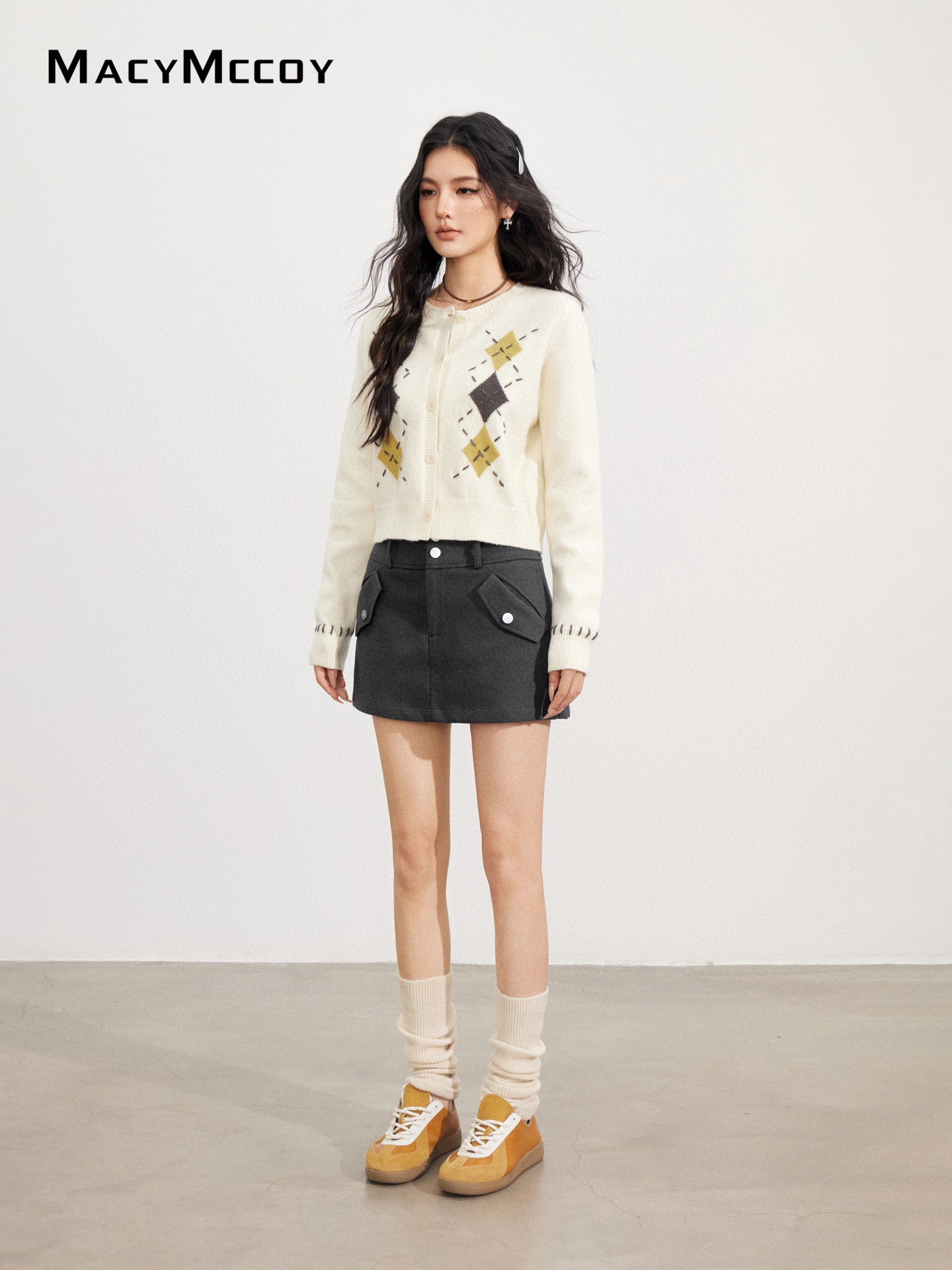 MacyMccoy MMC2025169 Handmade threading diamond grid sweater