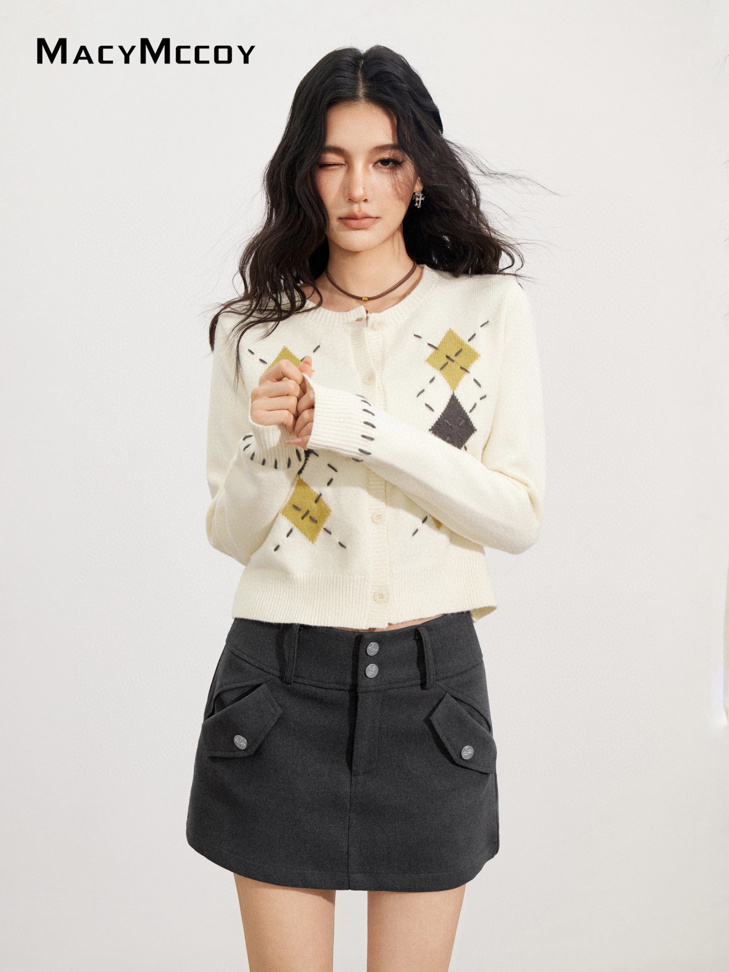 MacyMccoy MMC2025169 Handmade threading diamond grid sweater