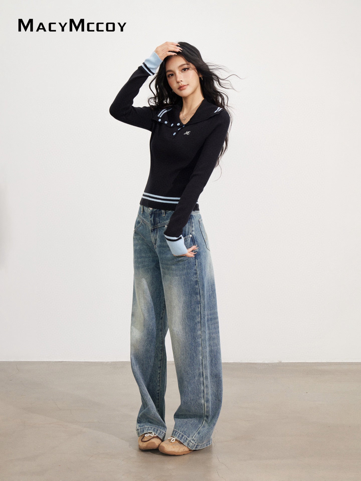 MacyMccoy MMC2025172 Irregular contrasting knitted top