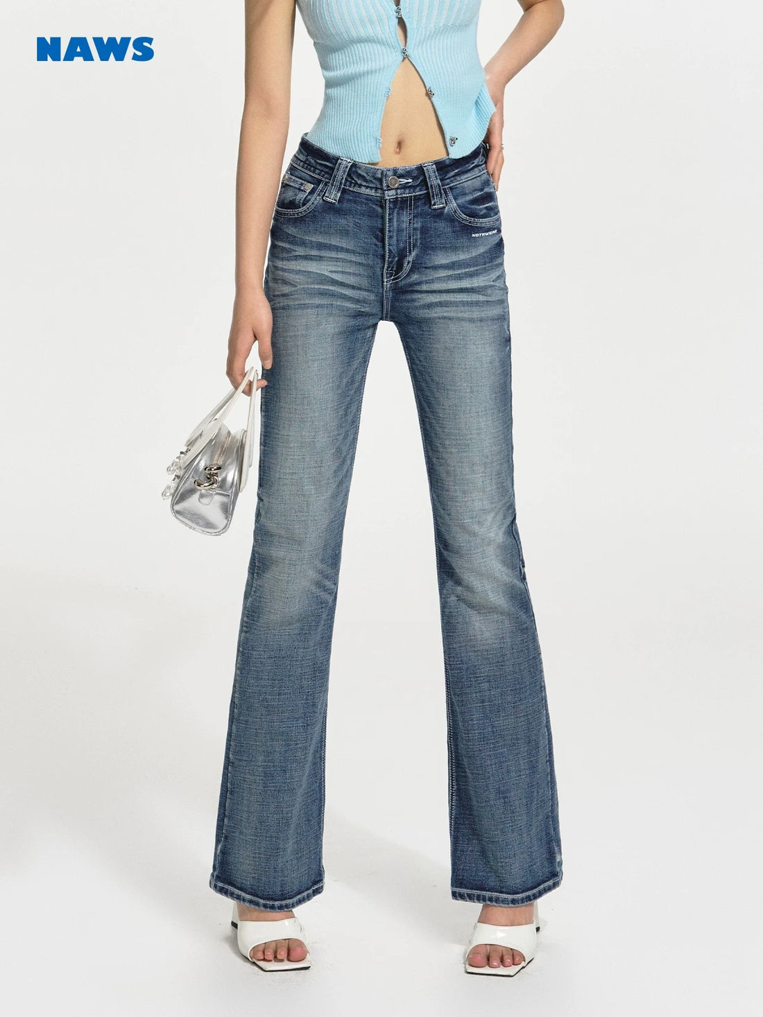 NAWS Low waisted and slightly elastic jeans