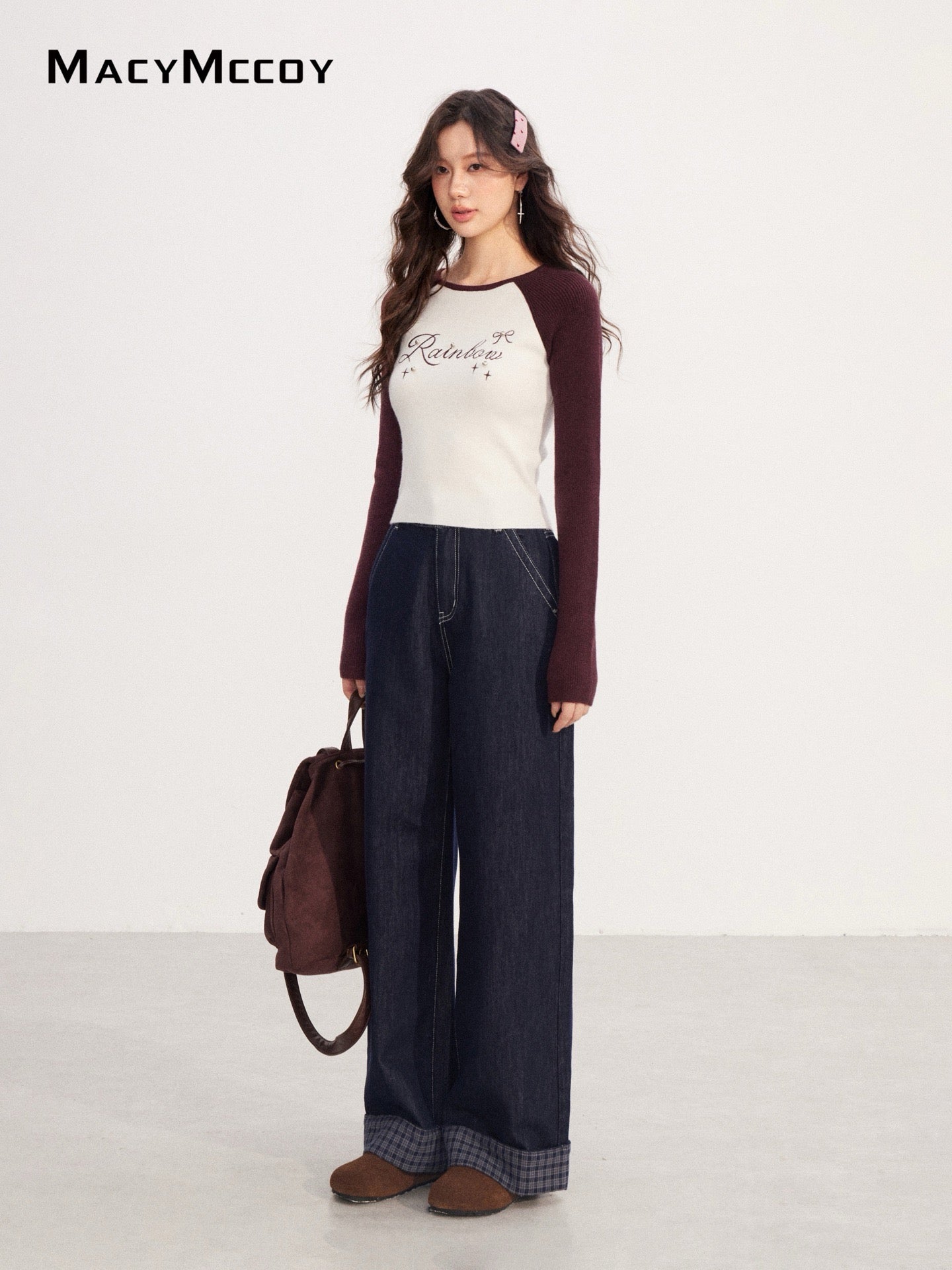 MacyMccoy MMC2025230 Contrast embroidered knitted top