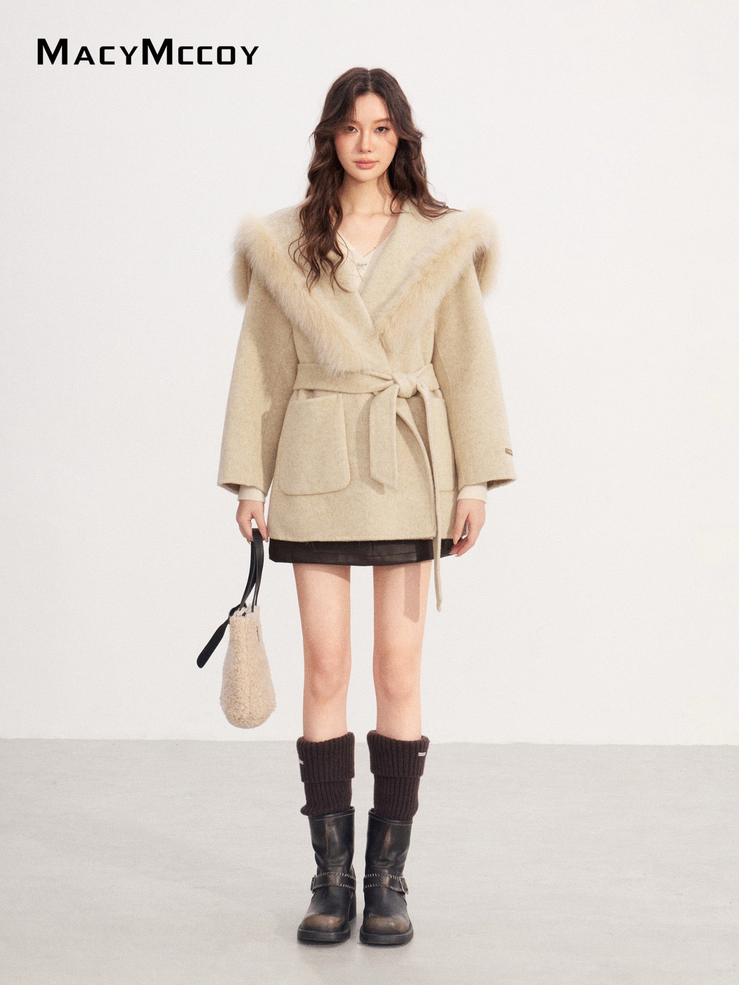 MacyMccoy MMC2025226 Wide lapel wool coat