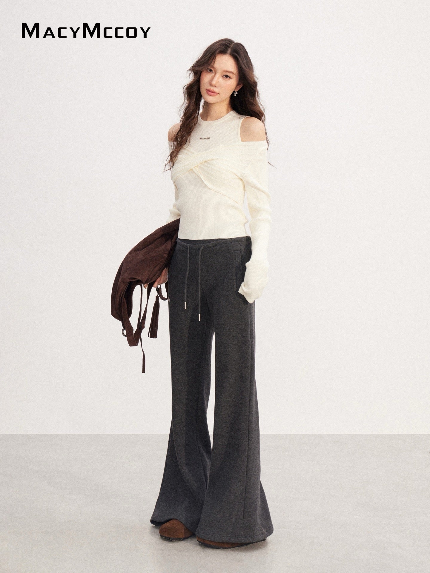 MacyMccoy MMC2025237 High waisted fleece micro flared pants