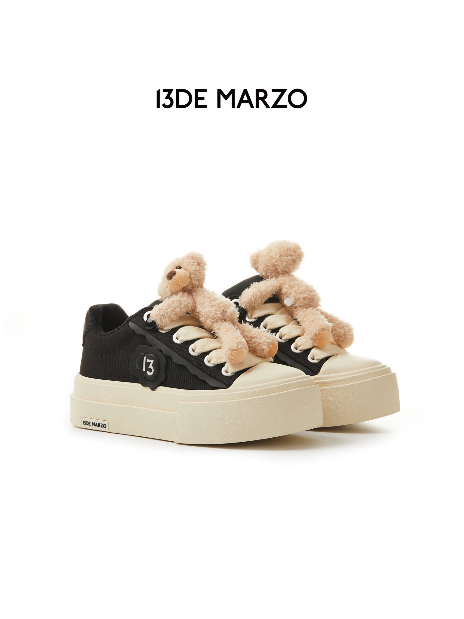 13DE MARZO Thick soled casual canvas shoes