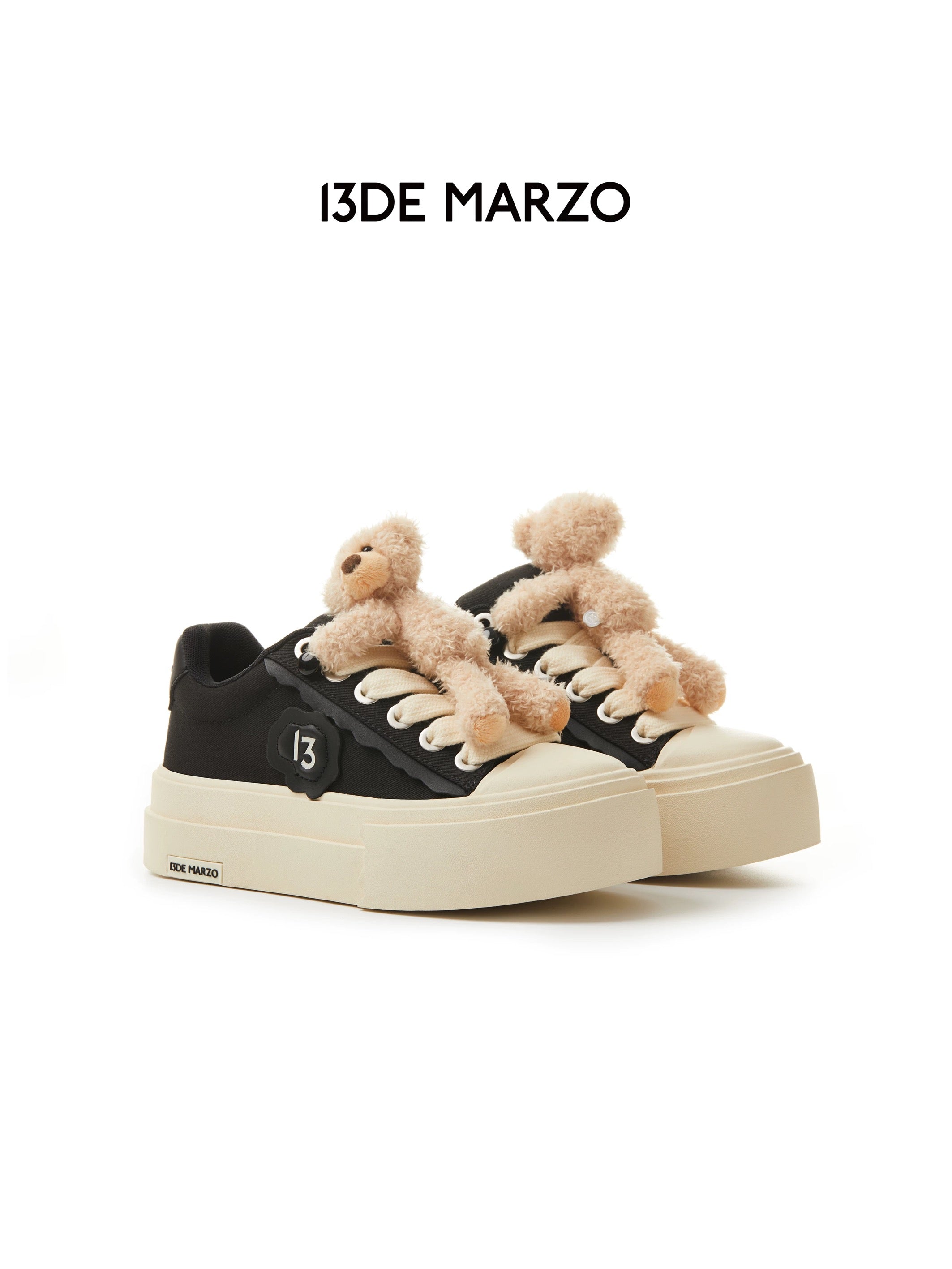 13DE MARZO Thick soled casual canvas shoes