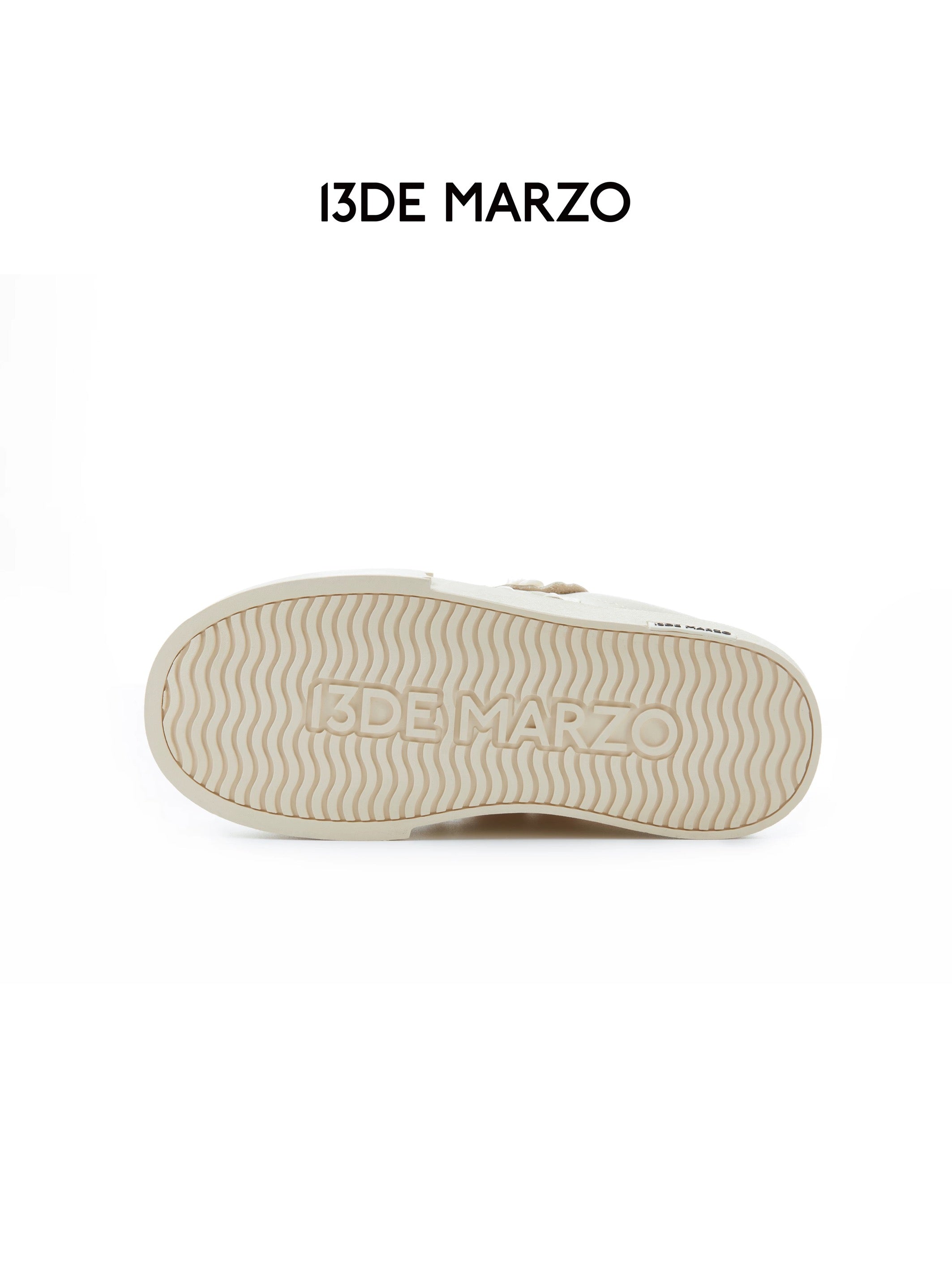 13DE MARZO Thick soled casual canvas shoes