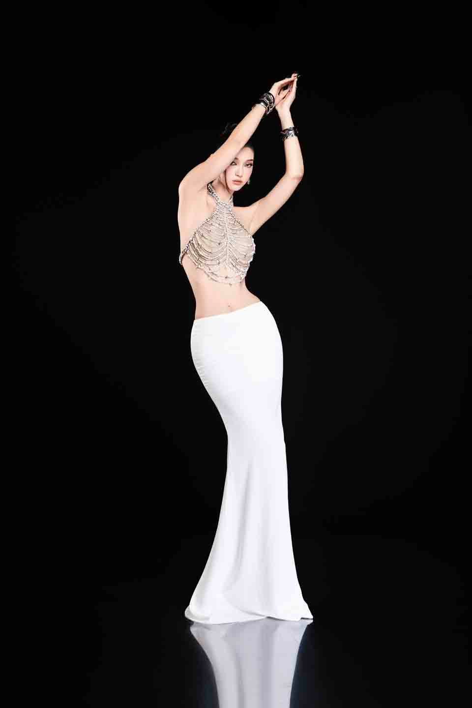Bandage Dress Pearl bead top &amp; skirt set