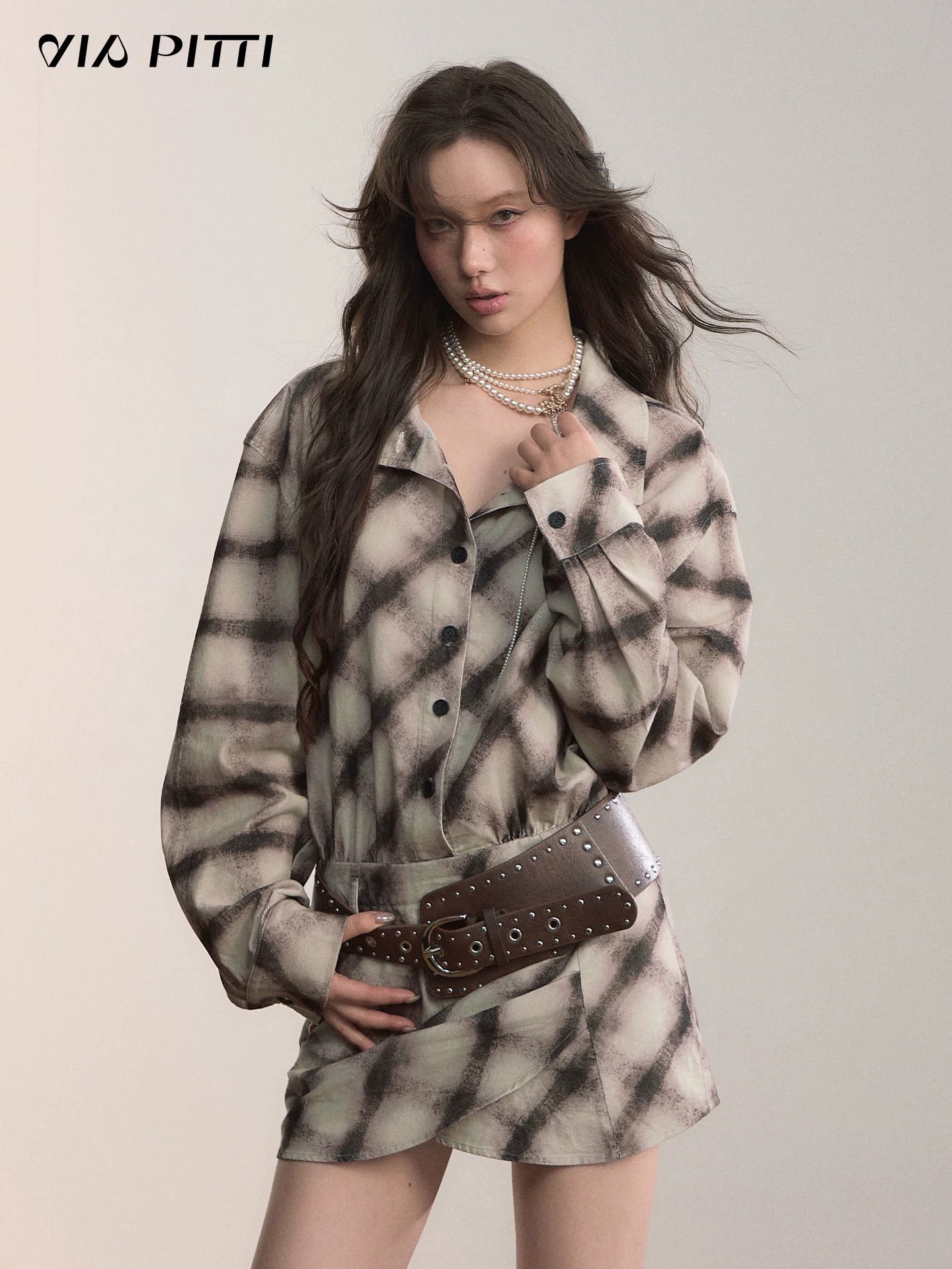 VIA PITTI VIADD573 Irregular plaid hem long sleeved shirt dress