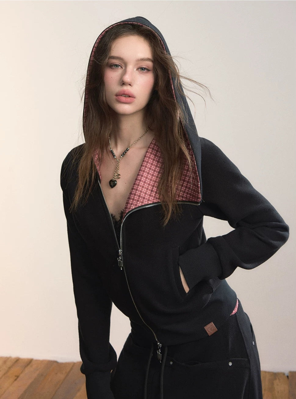 VIA PITTI VIADC640 Design inspired collared street style hooded sweatshirt