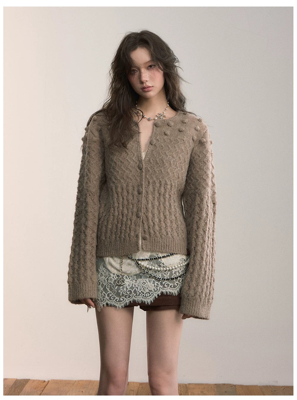 VIA PITTI V25AK056 Three-dimensional pom-pom loose knit sweater