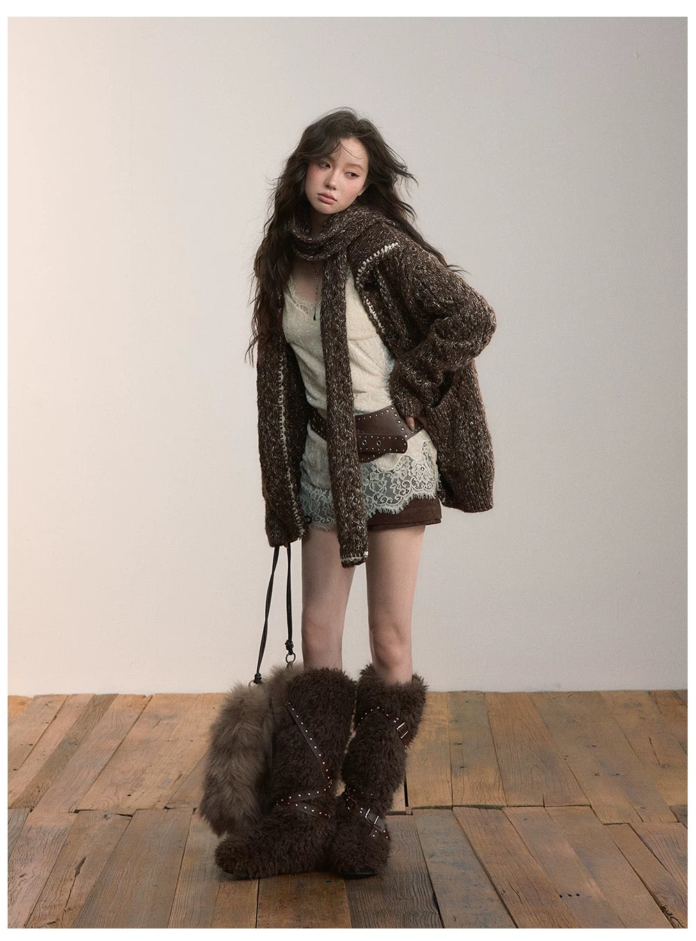 VIA PITTI VIADK620&amp;VIADK646 Bull horn button loose sweater jacket + scarf set