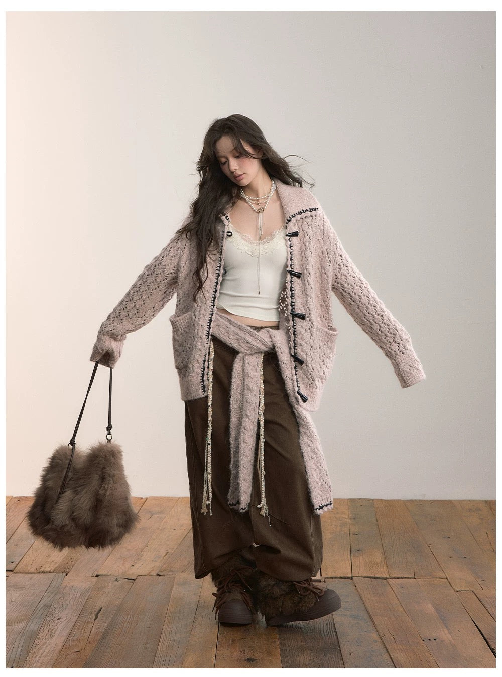 VIA PITTI VIADK620&amp;VIADK646 Bull horn button loose sweater jacket + scarf set