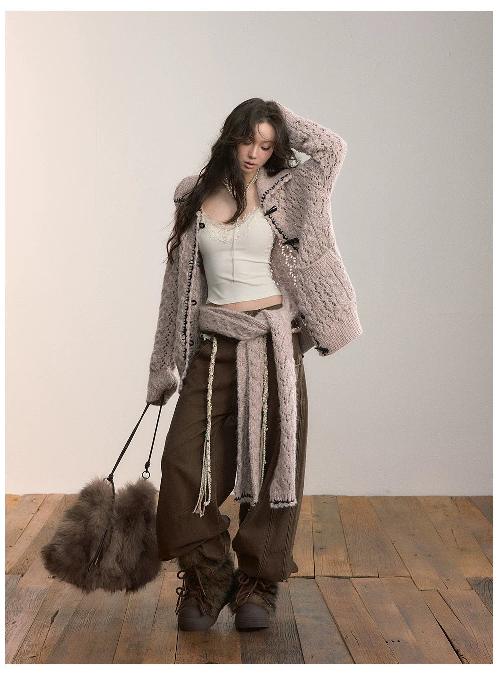 VIA PITTI VIADK620&amp;VIADK646 Bull horn button loose sweater jacket + scarf set