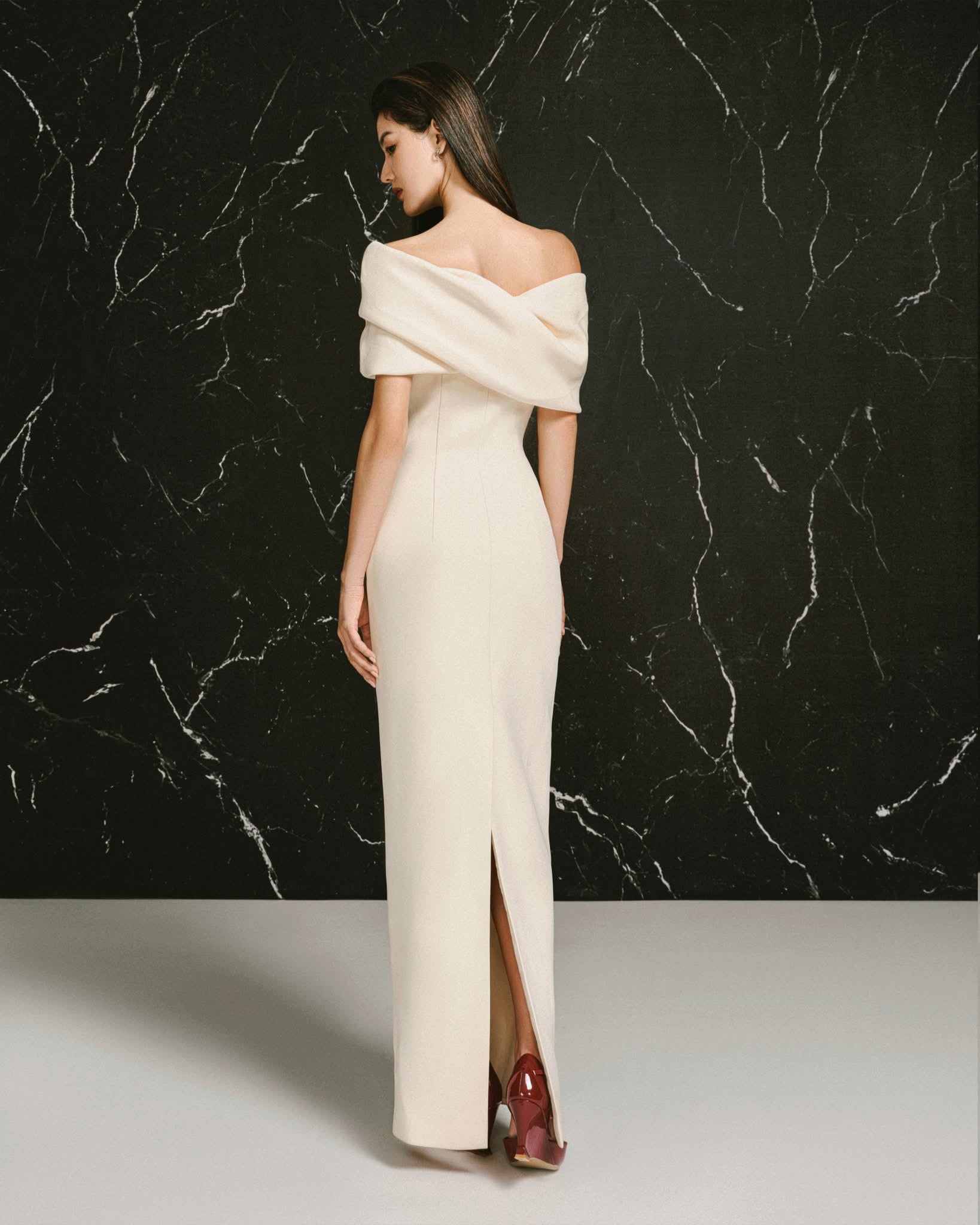 LANE JT BENITA OFF SHOULDER LONG DRESS