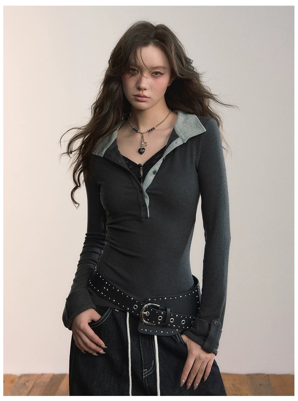 VIA PITTI VIADTP600 Color blocked lapel patchwork lace long sleeved T-shirt