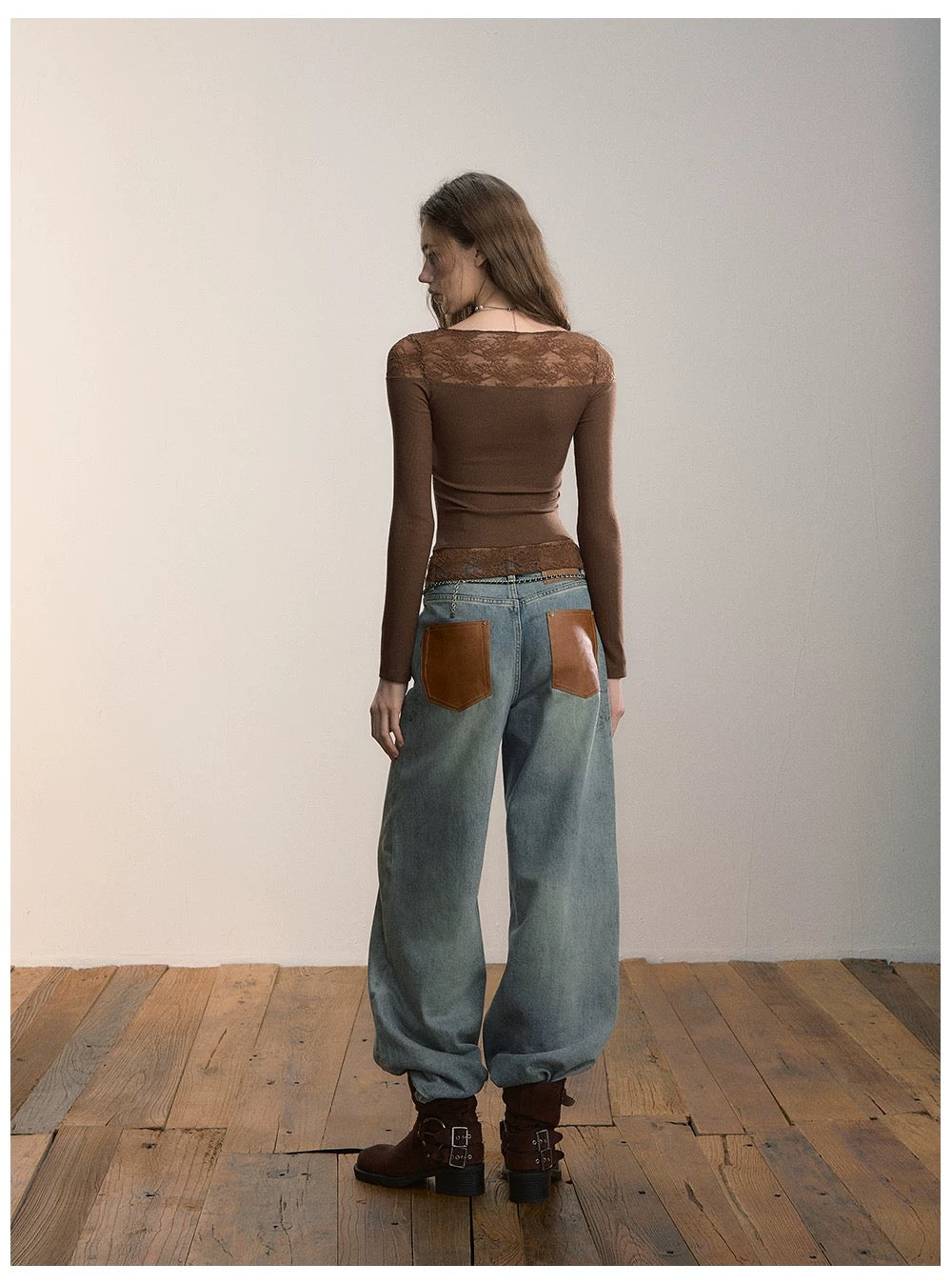 VIA PITTI VIADTP601 Splicing lace V-neck knit sweater