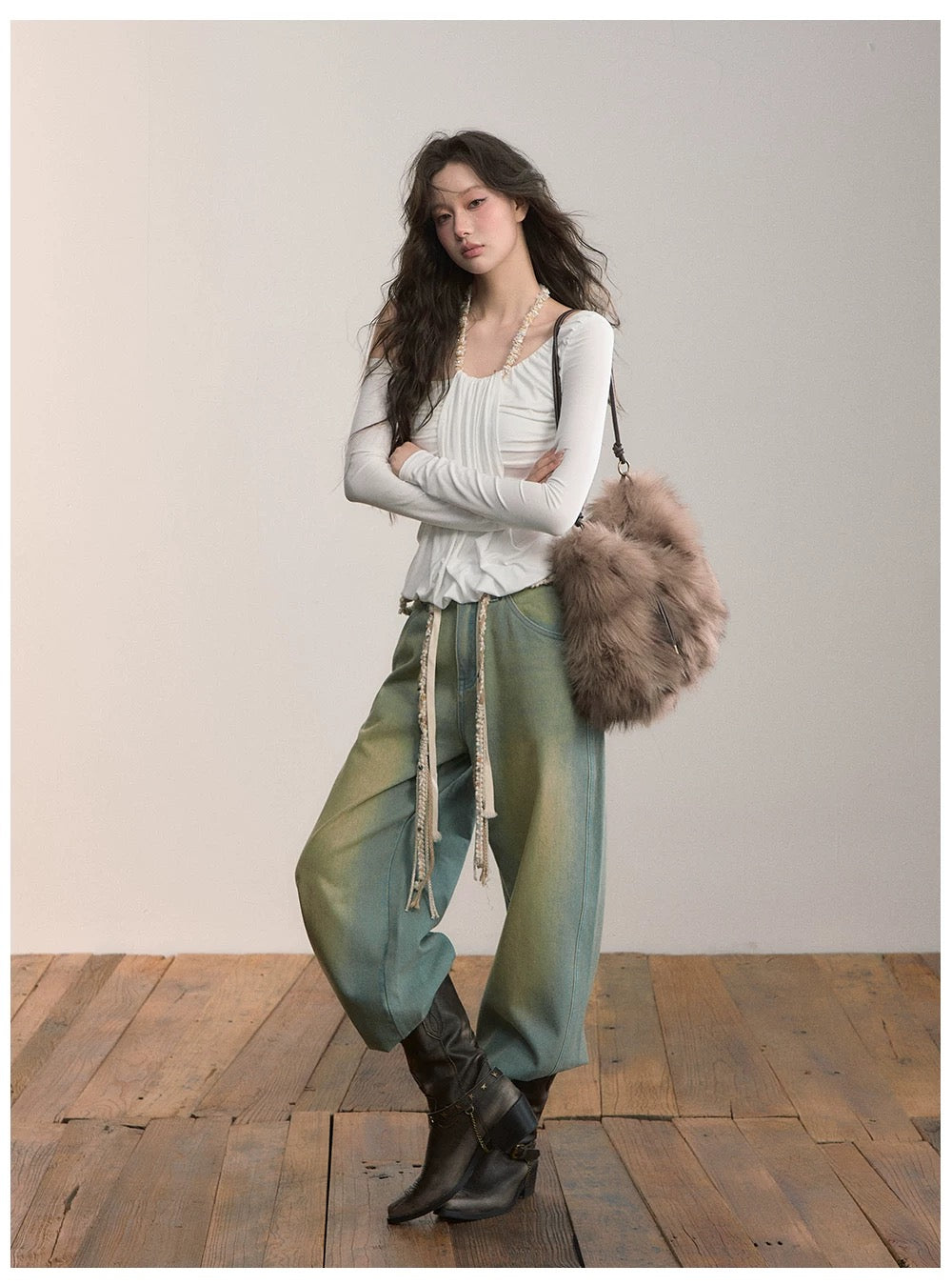 VIA PITTI VIADTP612 Slanted shoulder irregular fake two piece waist cinching T-shirt