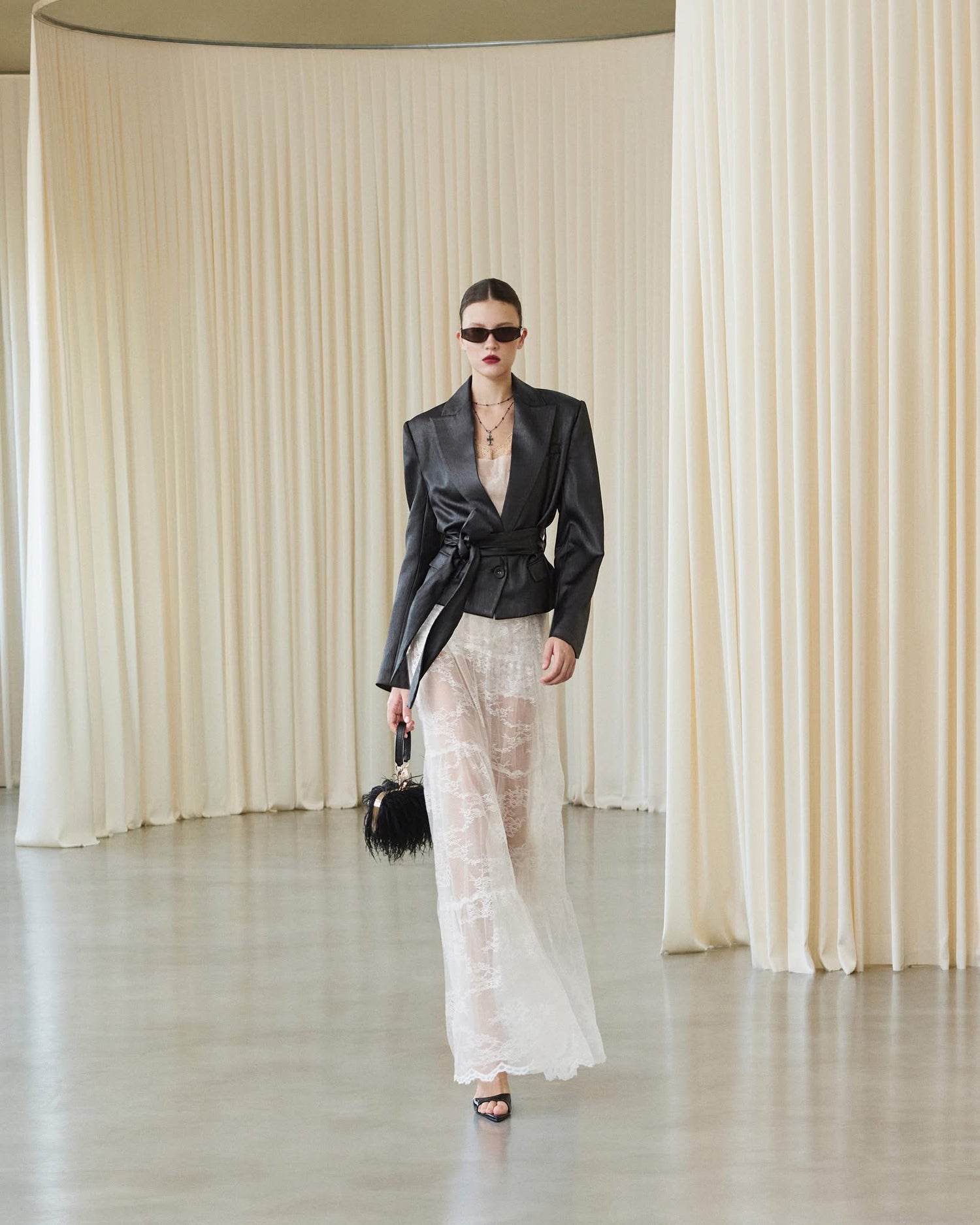 MUST HAVE Cropped blazer