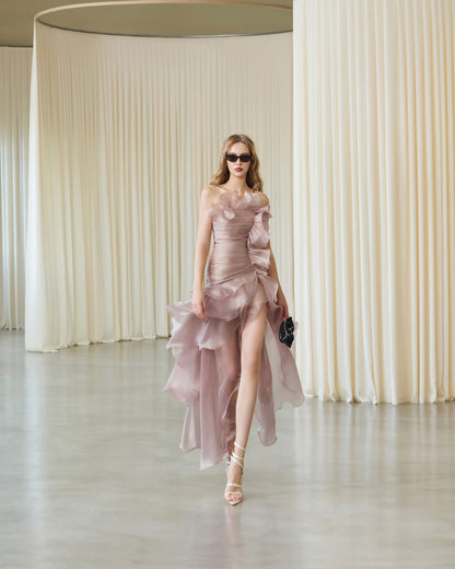 MUST HAVE Ruffled-edge wrap dress