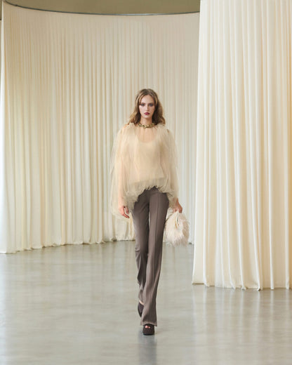 MUST HAVE Voluminous mesh top